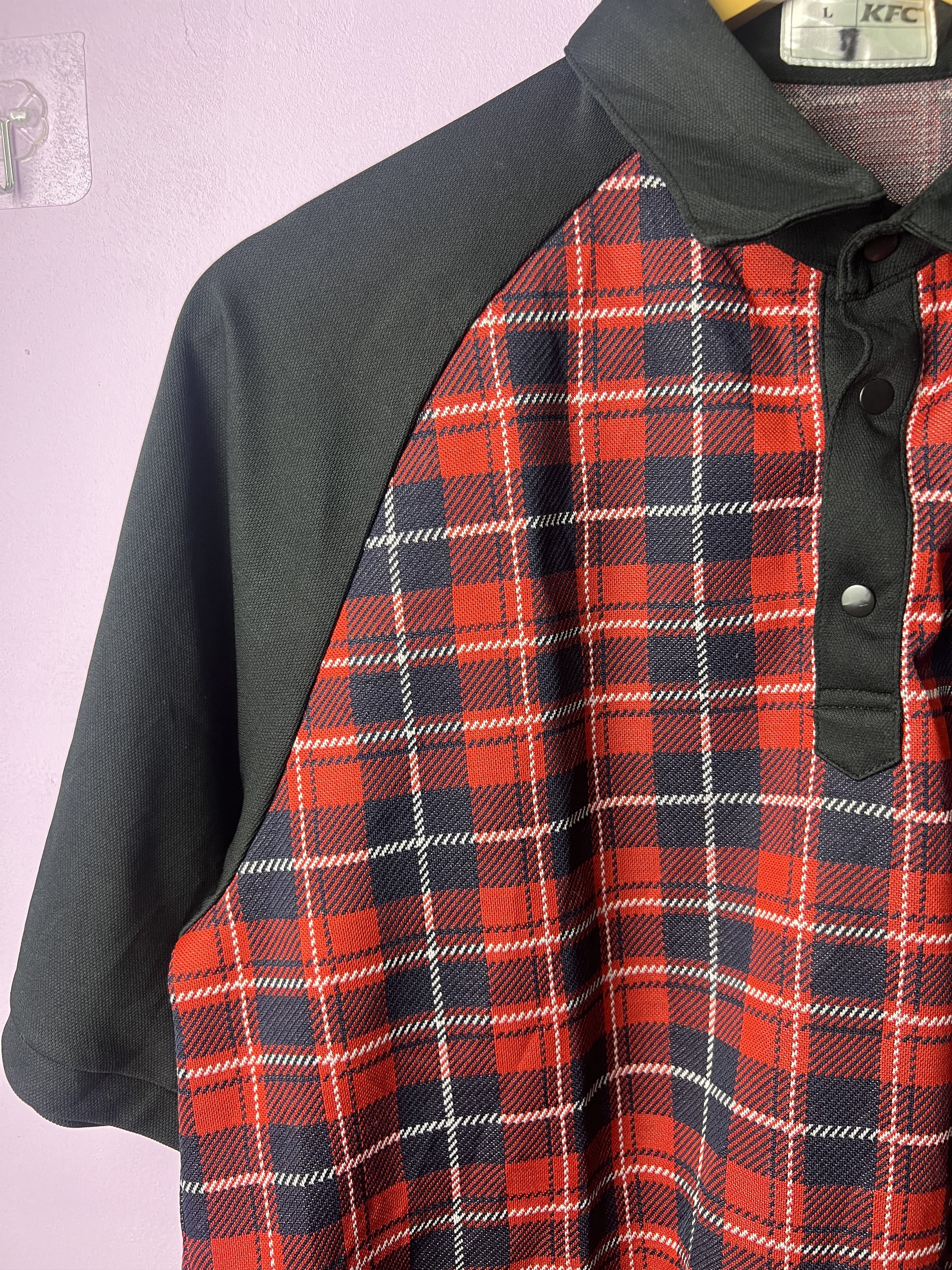 Other 🔥Vintage KFC Checkered Polo Tees Size US M / EU 48-50 / 2 - 6 Thumbnail