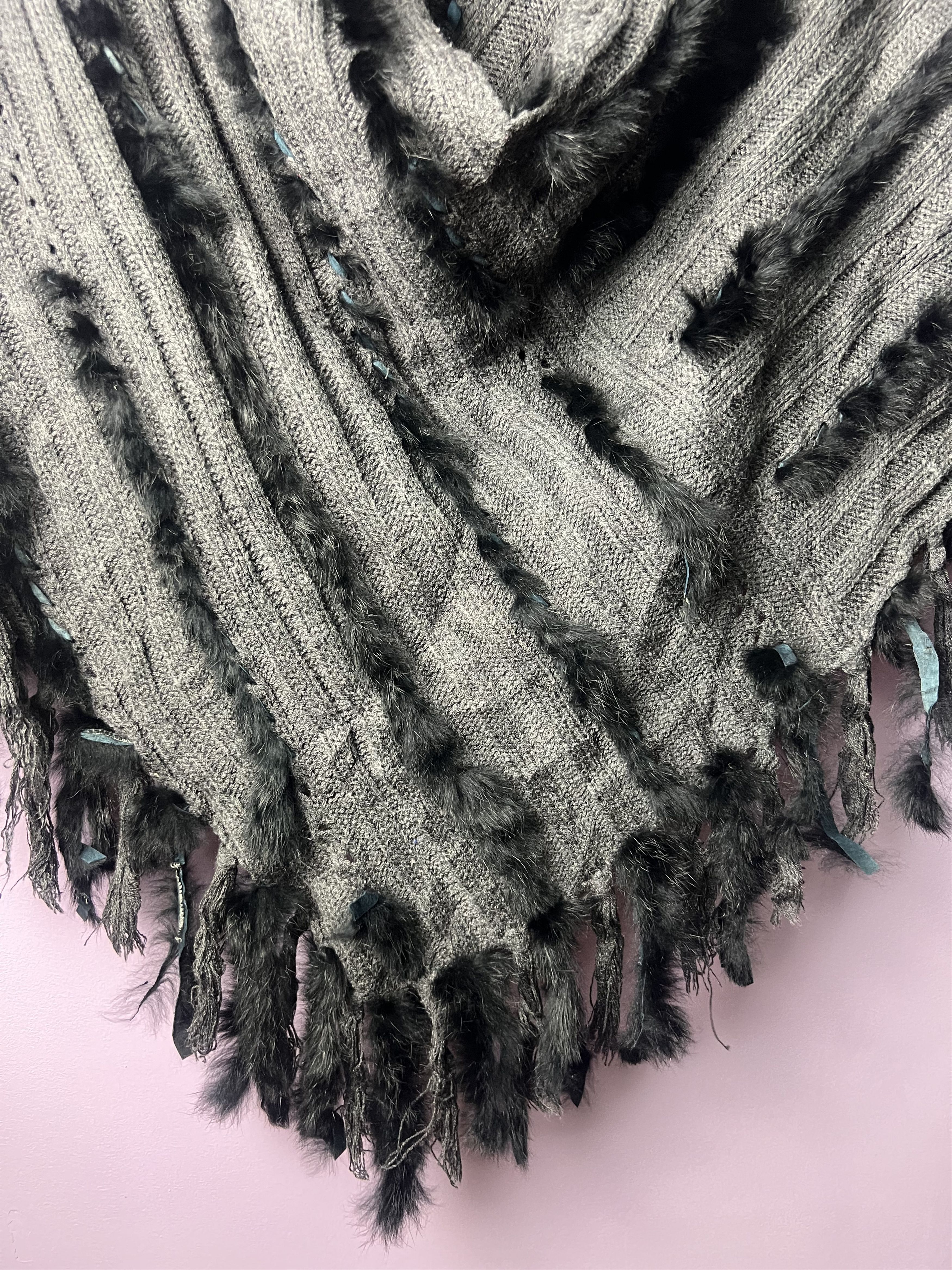 Black Label 🔥Vintage Dig Deep Black Label Knit Shawl Size ONE SIZE - 5 Thumbnail