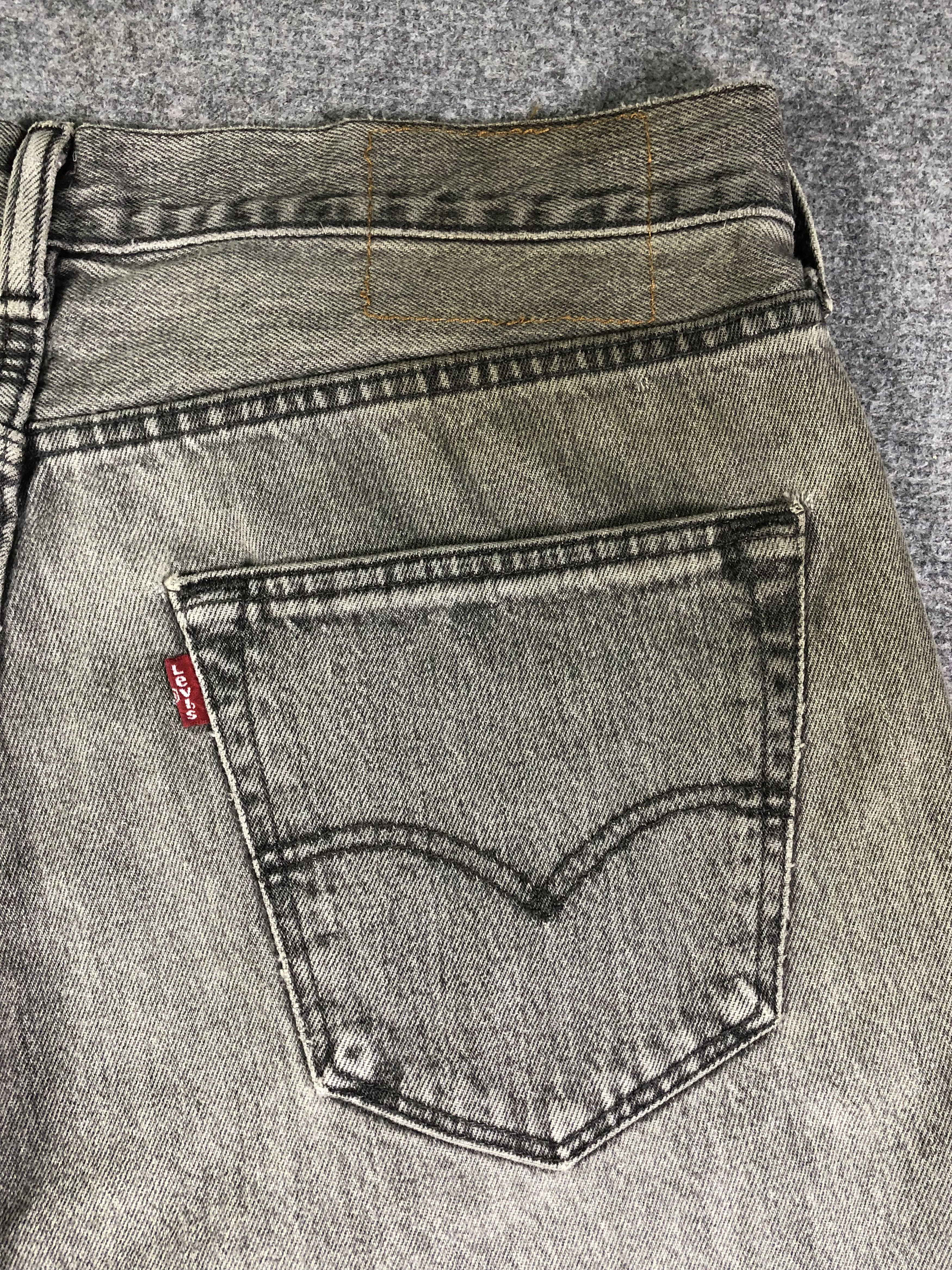 Levi's Wash Black Levis 501 Denim Jeans Size US 36 / EU 52 - 13 Thumbnail