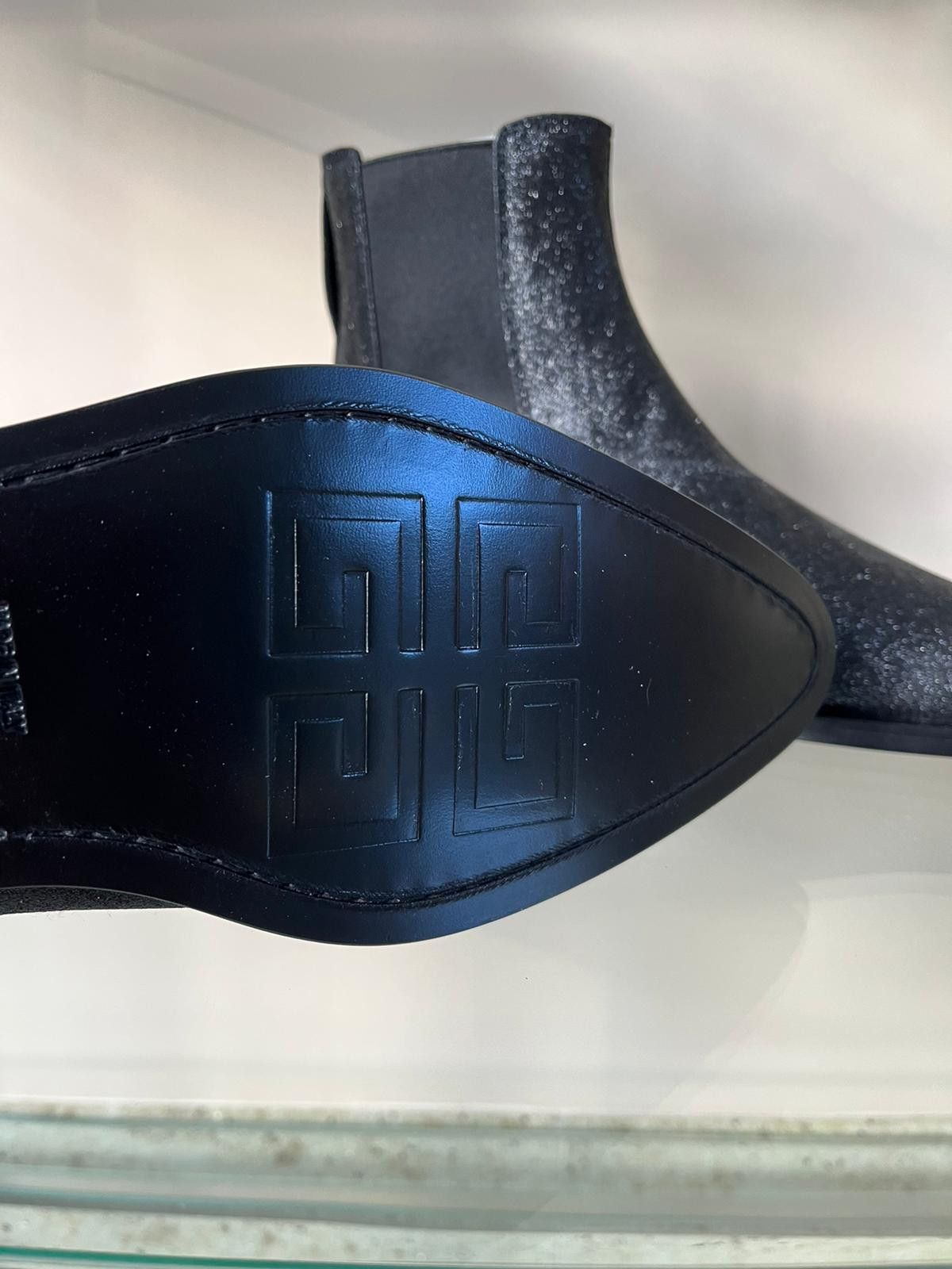 Givenchy Glitter Chelsea Boots in Black Size US 9 / EU 42 - 9 Thumbnail
