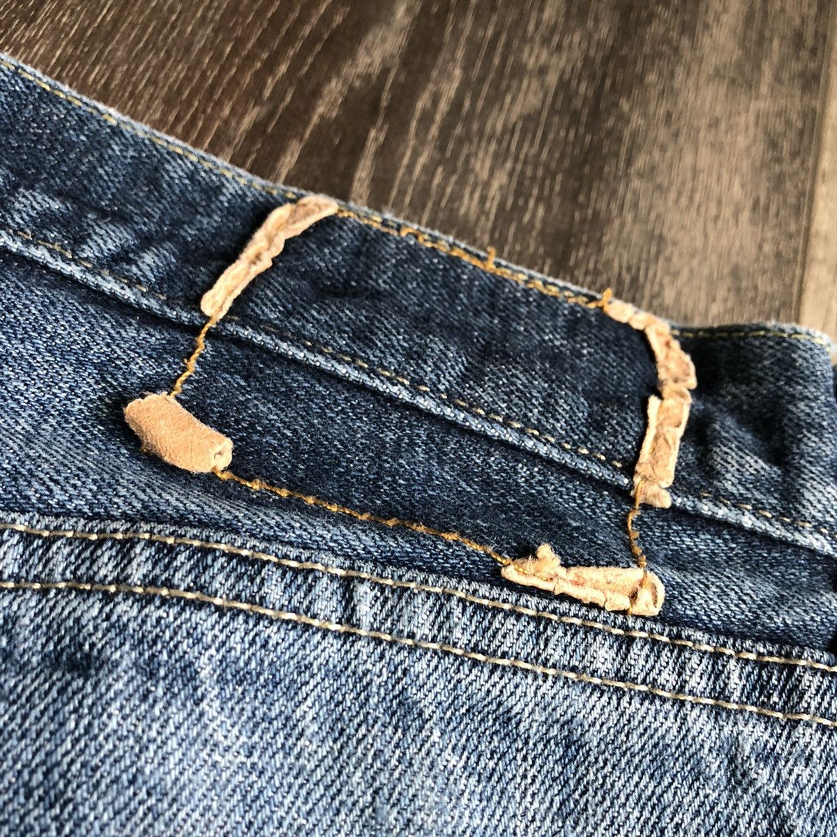 Levi's Vintage Levi’s 501 Buttonfly Distressed Denim Jeans 32x30 Size US 32 / EU 48 - 4 Thumbnail