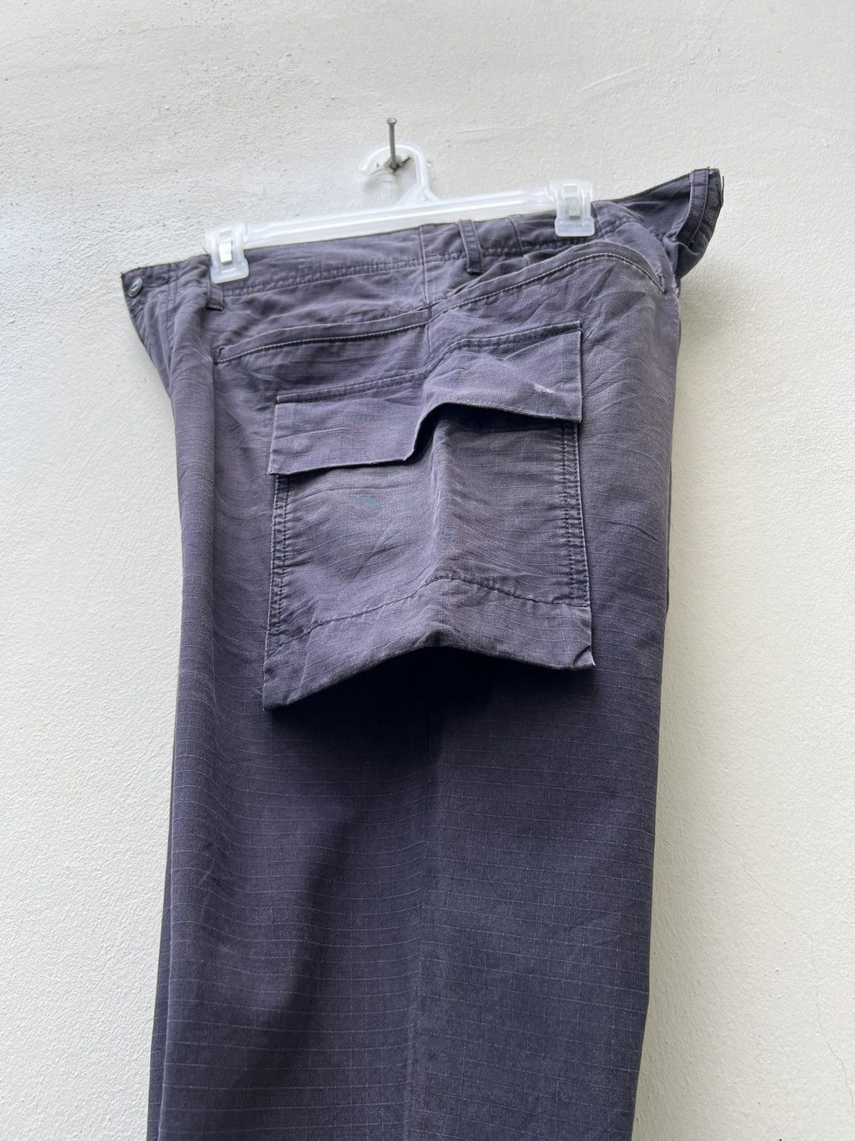 Snow Peak Snow Peak Distress Sun Faded Ripstop Cargo Trouser Pant Size US 32 / EU 48 - 22 Thumbnail