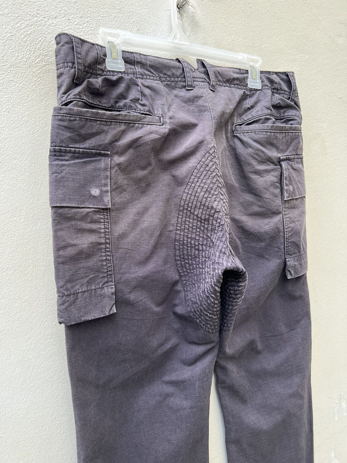 Snow Peak Snow Peak Distress Sun Faded Ripstop Cargo Trouser Pant Size US 32 / EU 48 - 15 Thumbnail
