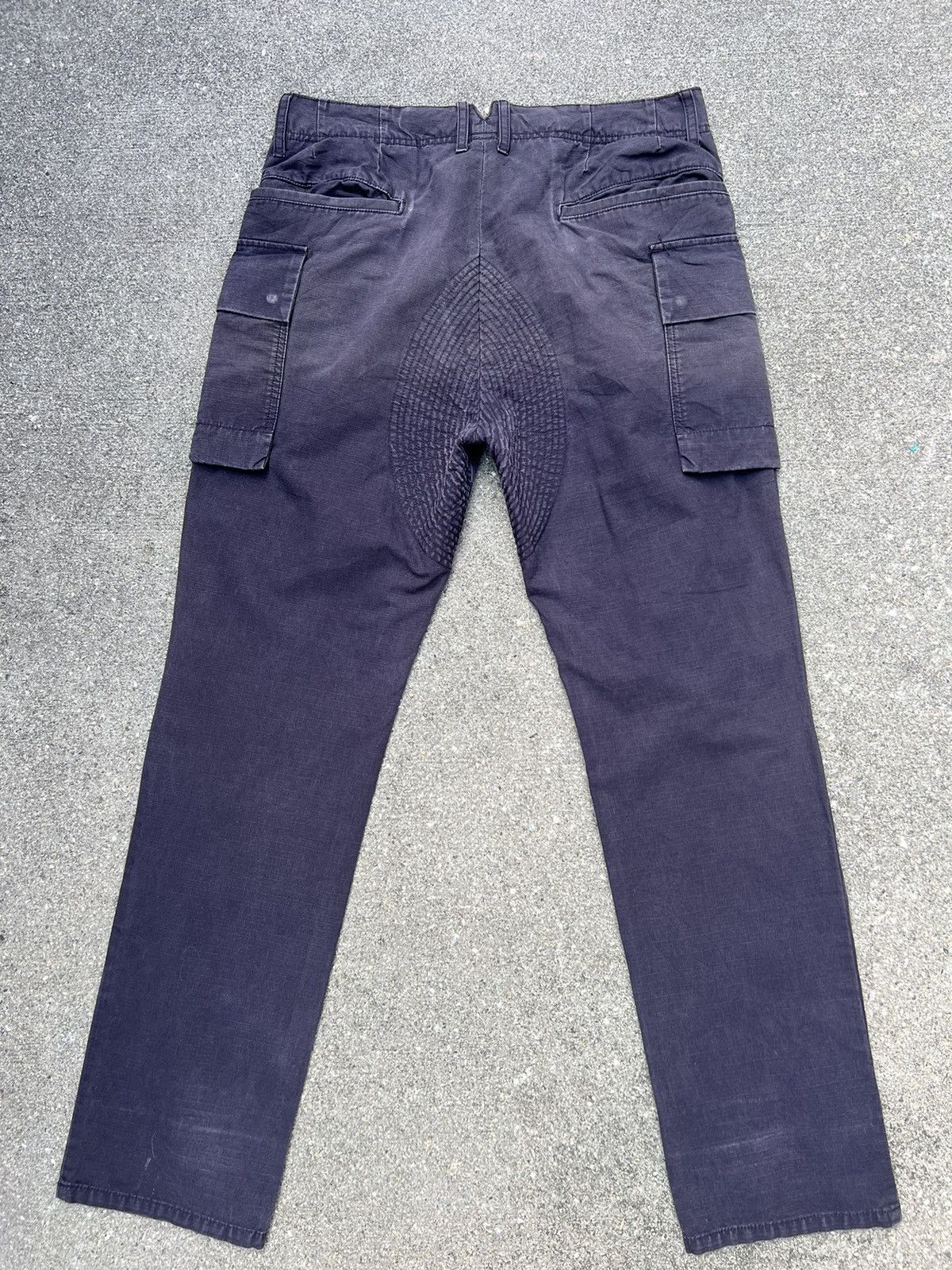 Snow Peak Snow Peak Distress Sun Faded Ripstop Cargo Trouser Pant Size US 32 / EU 48 - 5 Thumbnail