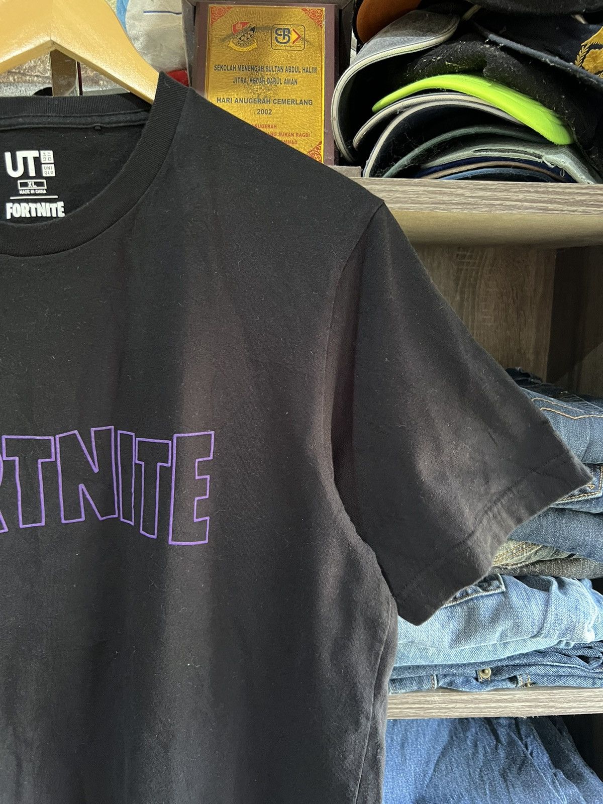 Japanese Brand 🔥Rare Fortnite x Uniqlo Epic Games Tees Size US L / EU 52-54 / 3 - 4 Thumbnail