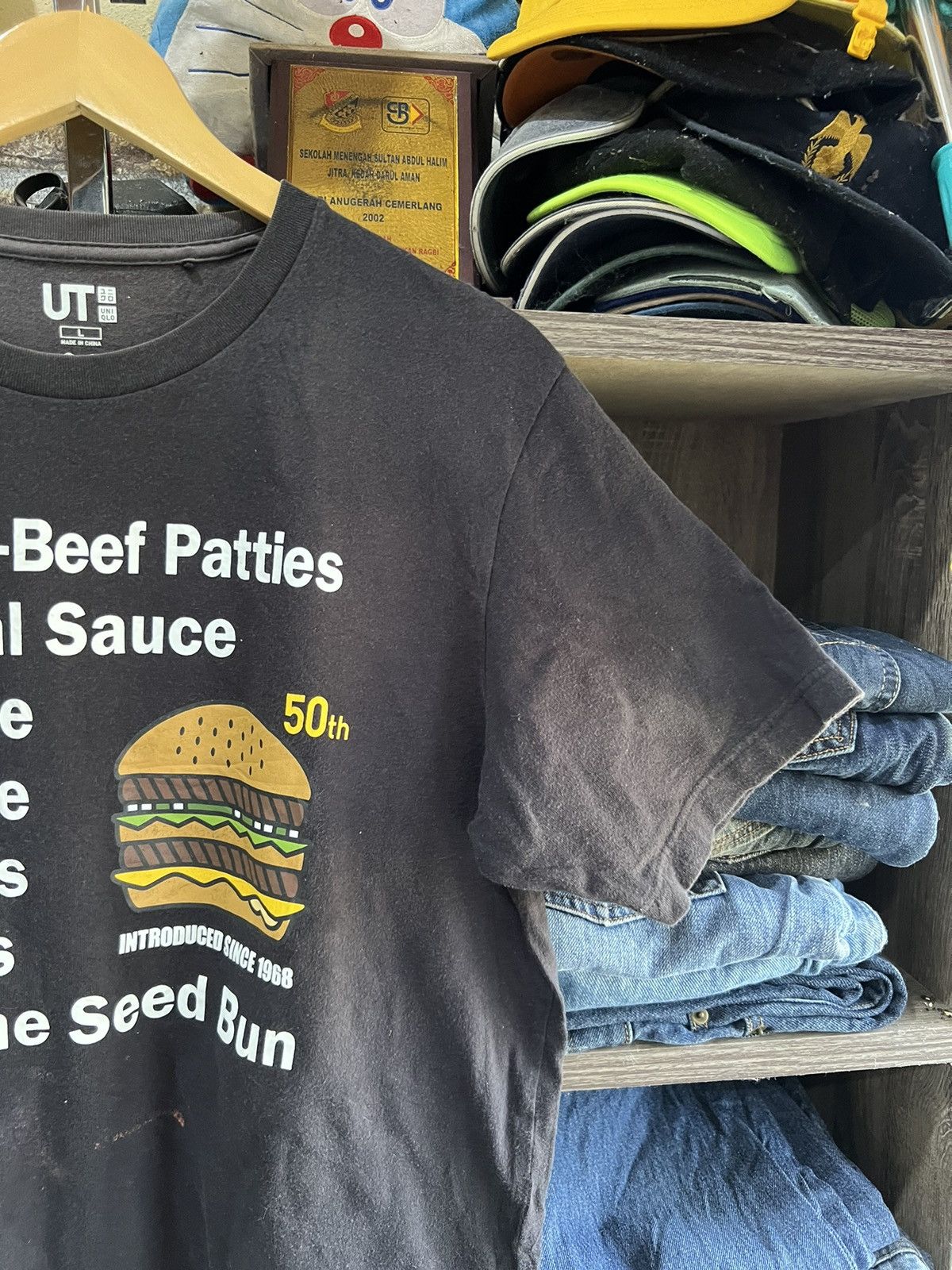 Japanese Brand 🔥Sun Faded McDonalds Menu x Uniqlo Tees Size US M / EU 48-50 / 2 - 4 Thumbnail