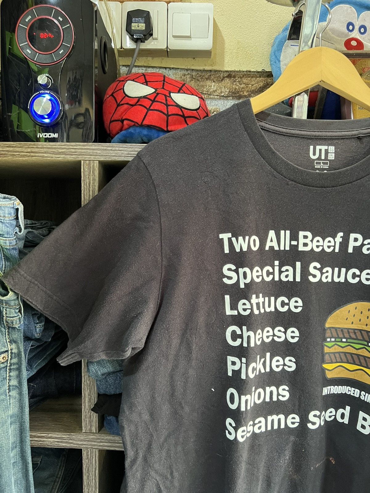 Japanese Brand 🔥Sun Faded McDonalds Menu x Uniqlo Tees Size US M / EU 48-50 / 2 - 3 Thumbnail