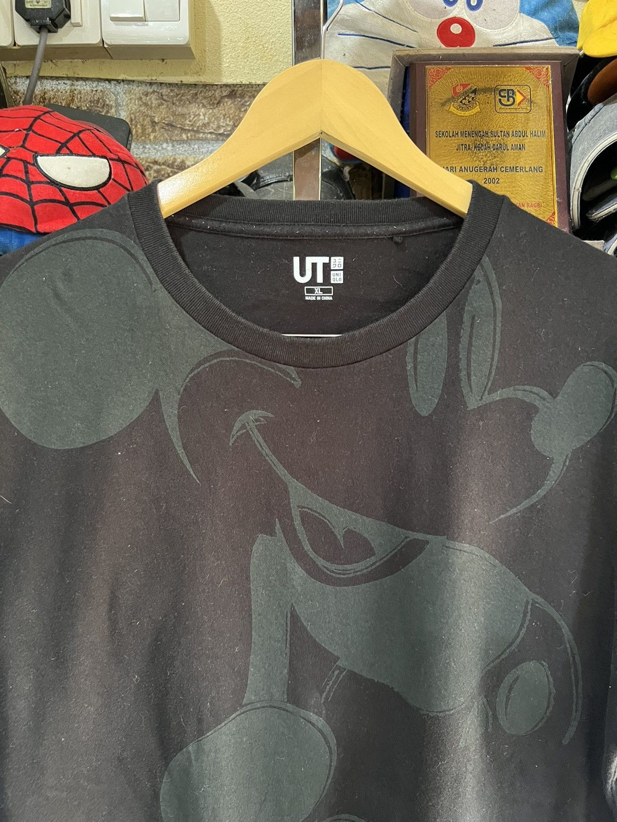 Andy Warhol × Uniqlo 🔥Big Print Andy Warhol x Mickey x Uniqlo Size US M / EU 48-50 / 2 - 6 Thumbnail