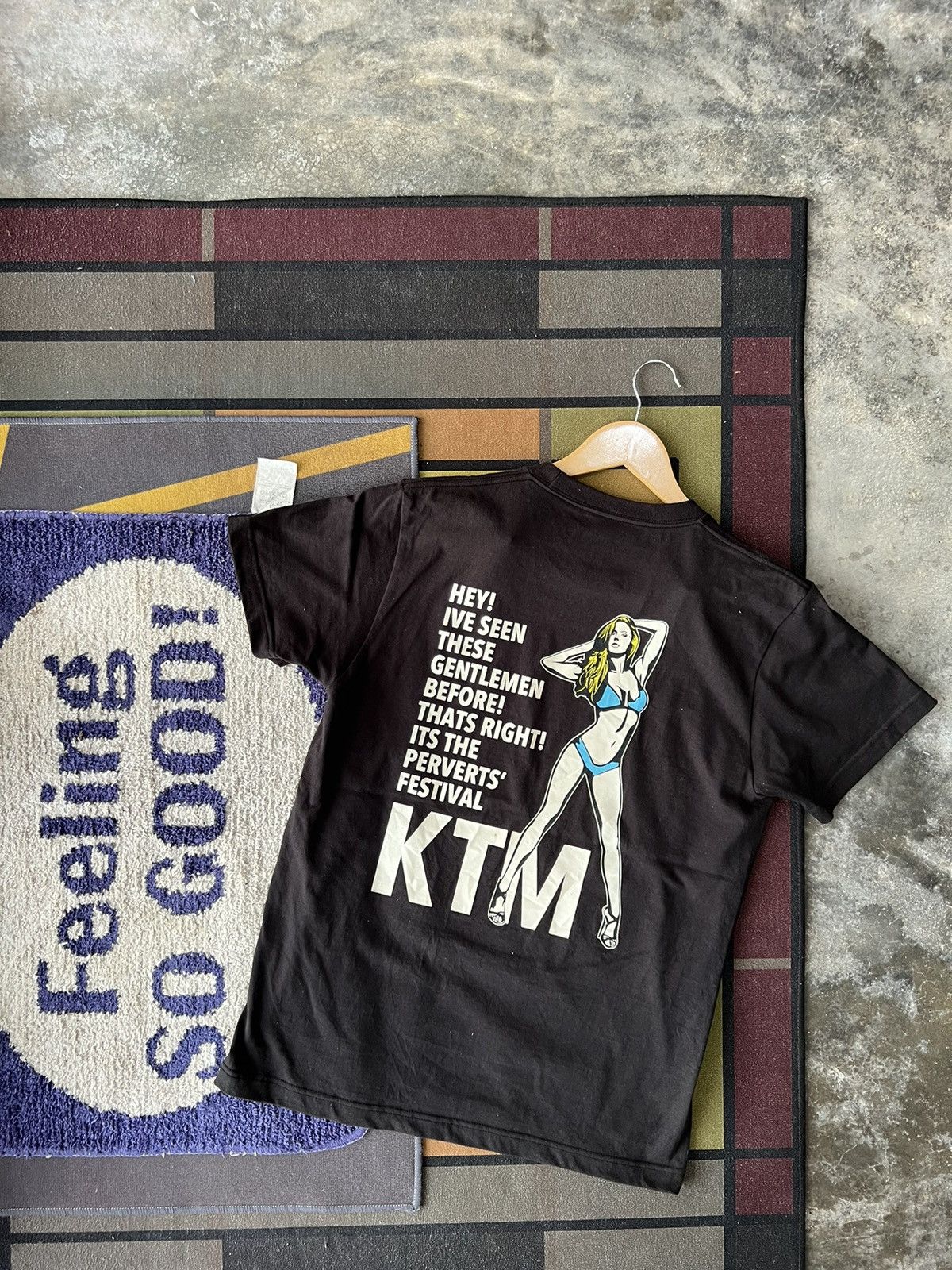 Band Tees 🔥KTM Give Yourself An Applause Size US M / EU 48-50 / 2 - 3 Thumbnail