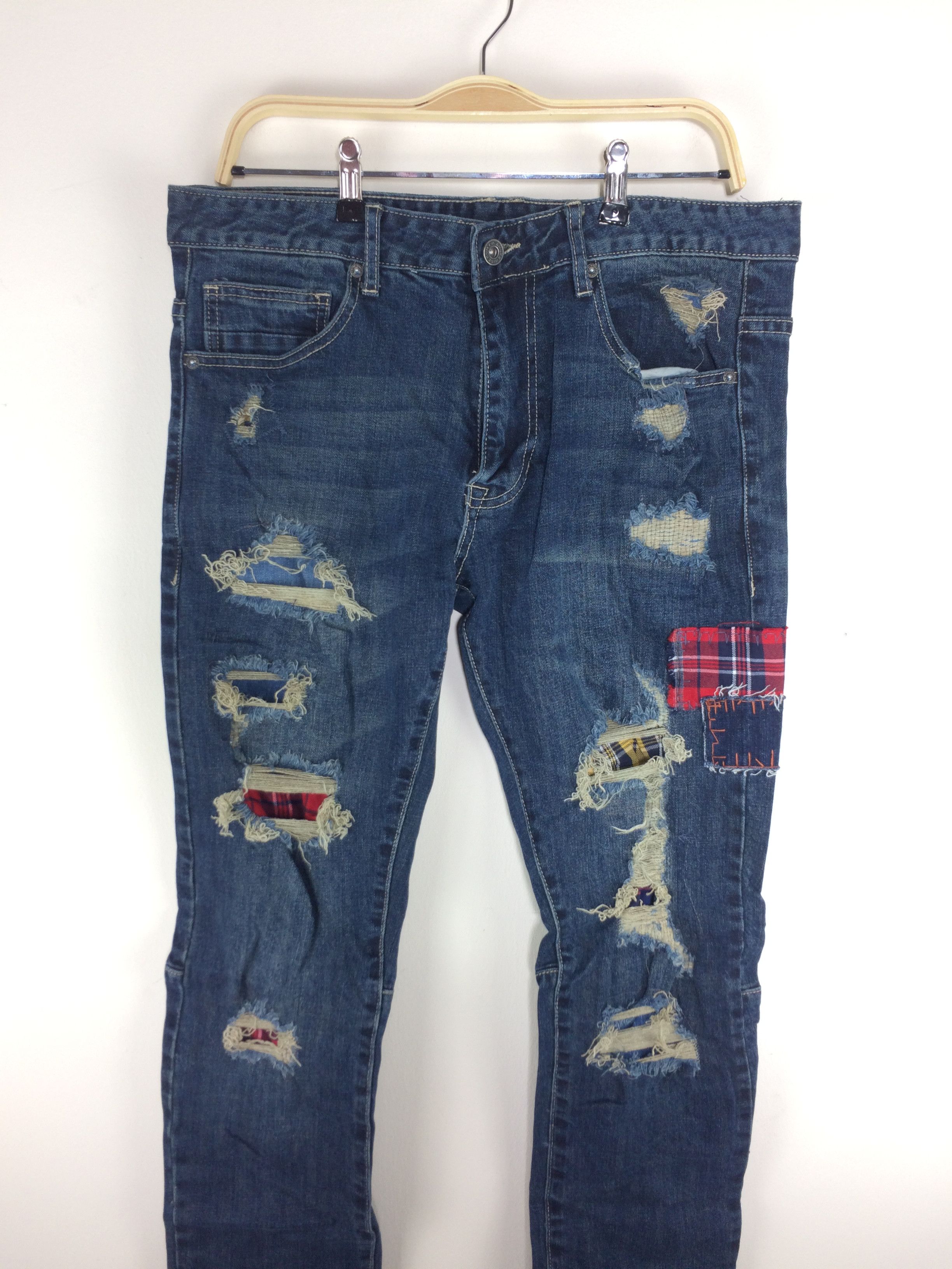 Japanese Brand × Smoke Rise Smoke Rise Japanese Brand Patchwork Distressed Denim Size US 35 - 4 Thumbnail