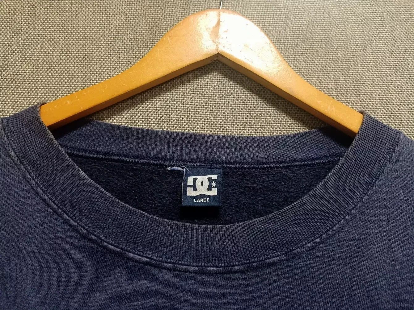 DC vintage 90s sweatshirt dcshoe skateboard very rare Size US L / EU 52-54 / 3 - 4 Thumbnail