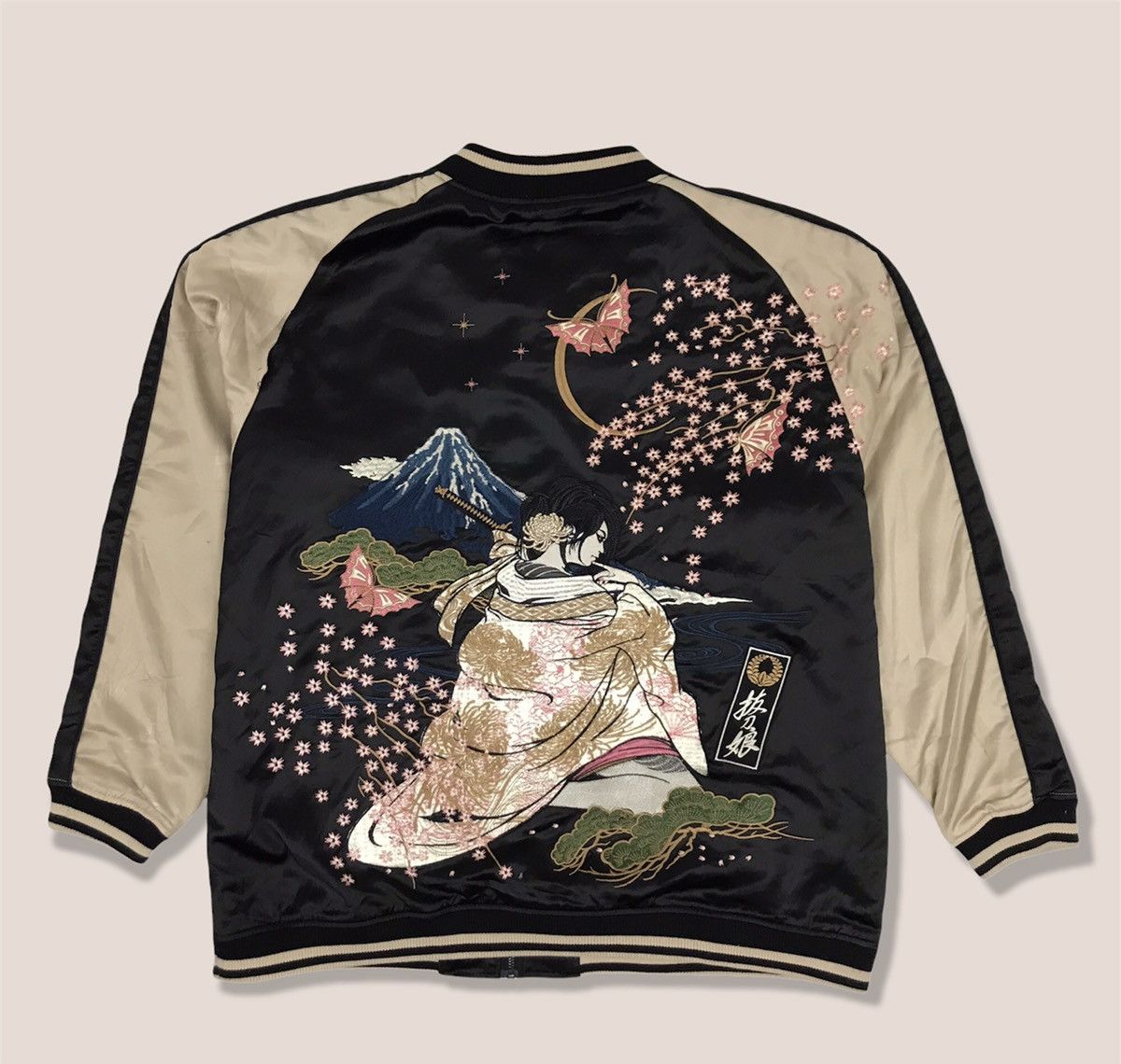 Japanese Brand × Vintage Vintage Japanese Souvenir Sukajan Jacket Size US XXL / EU 58 / 5 - 1 Thumbnail