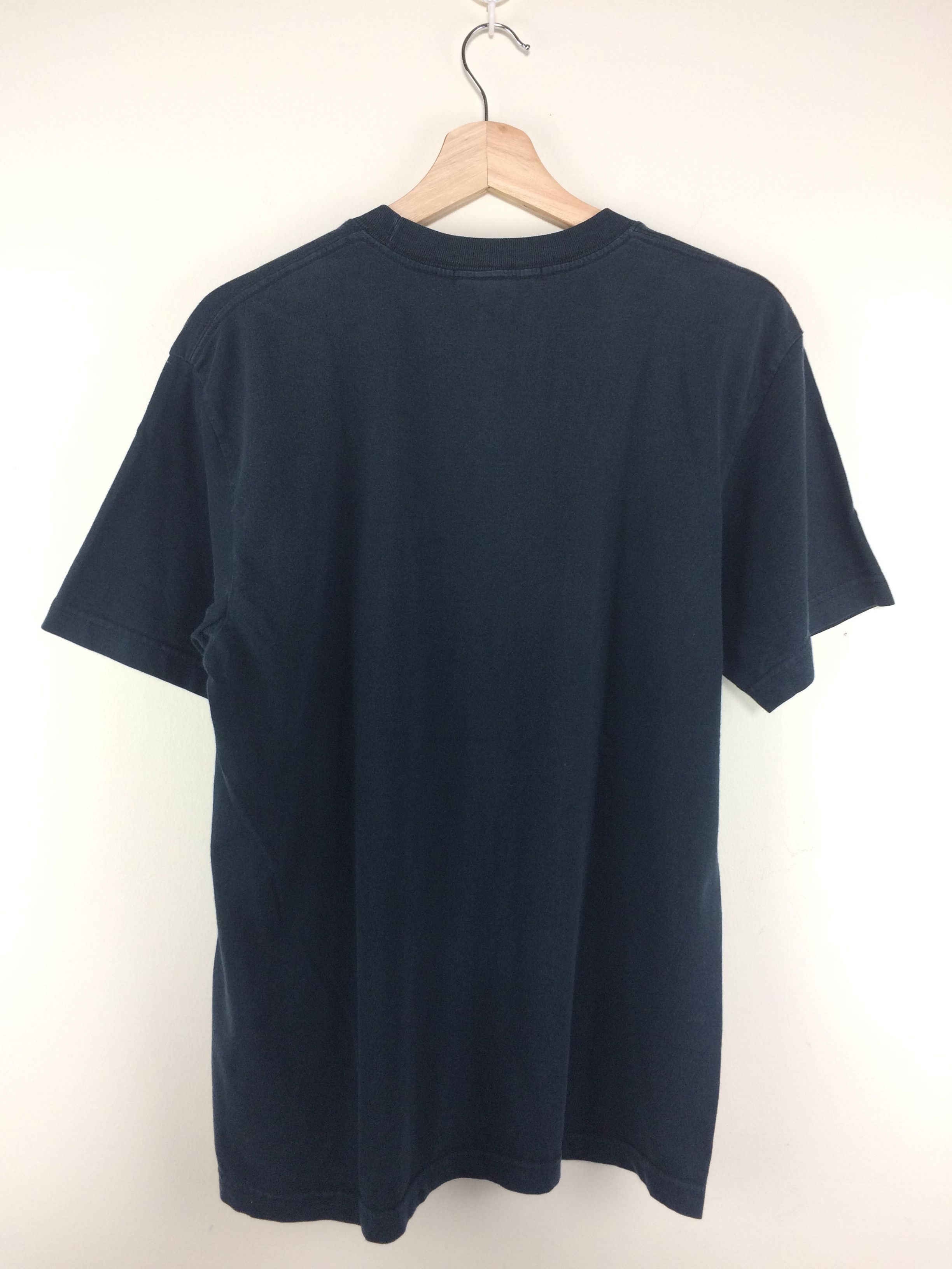 Anime × Vintage 2002 Final Fantasy Video Game Series Anime Tee Size US L / EU 52-54 / 3 - 6 Thumbnail