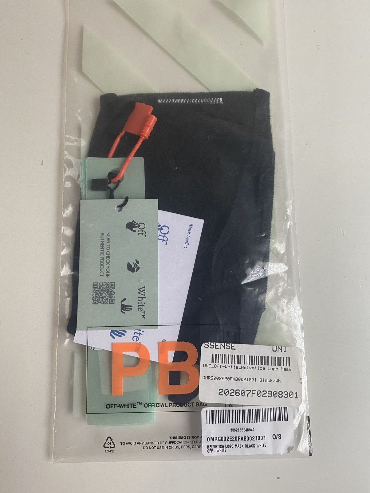 Off-White Off-White Helvetica Logo Mask Size ONE SIZE - 3 Thumbnail