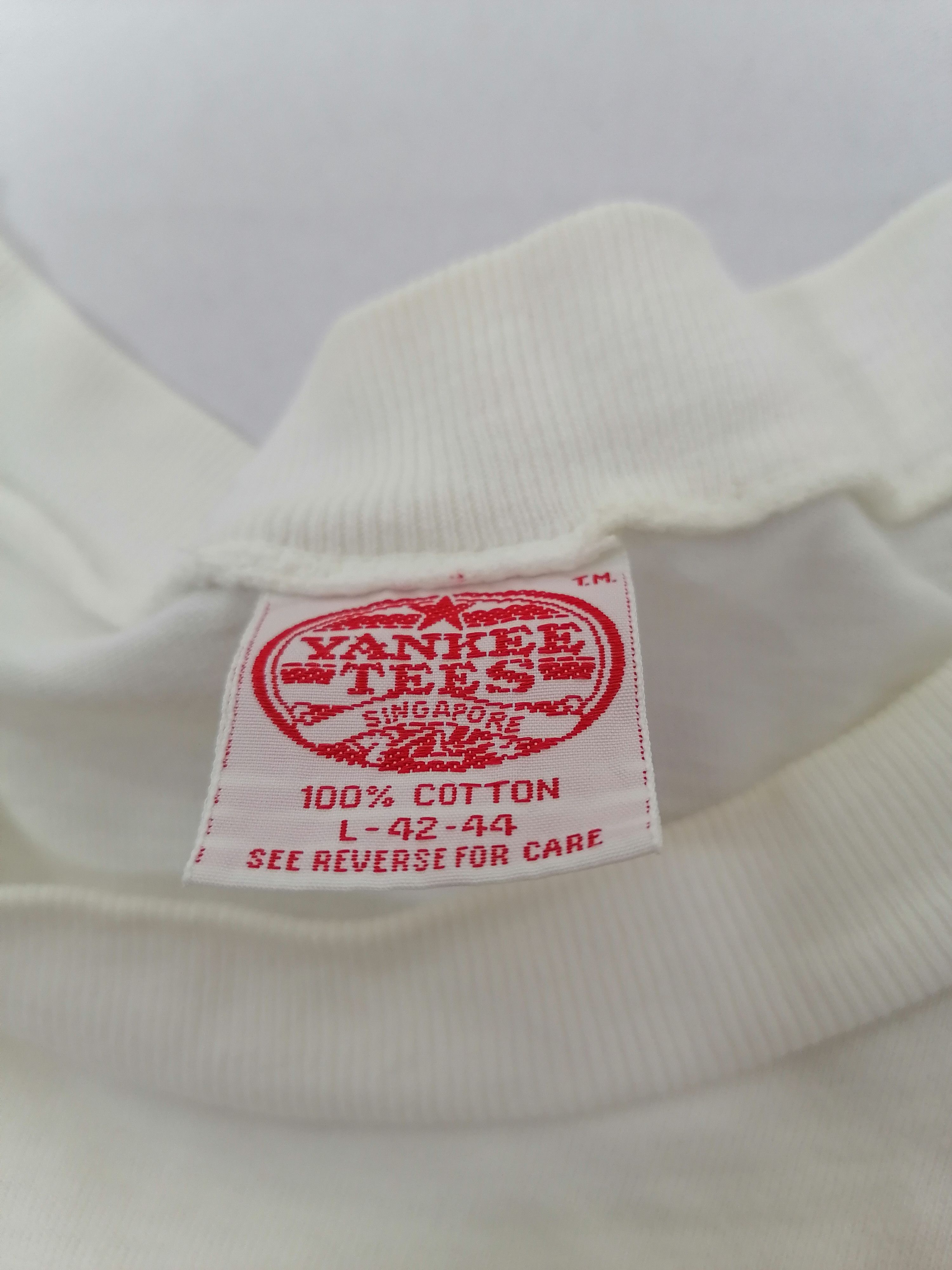 Vintage Singapore Scribble Words Yankee Tee Size US L / EU 52-54 / 3 - 4 Thumbnail