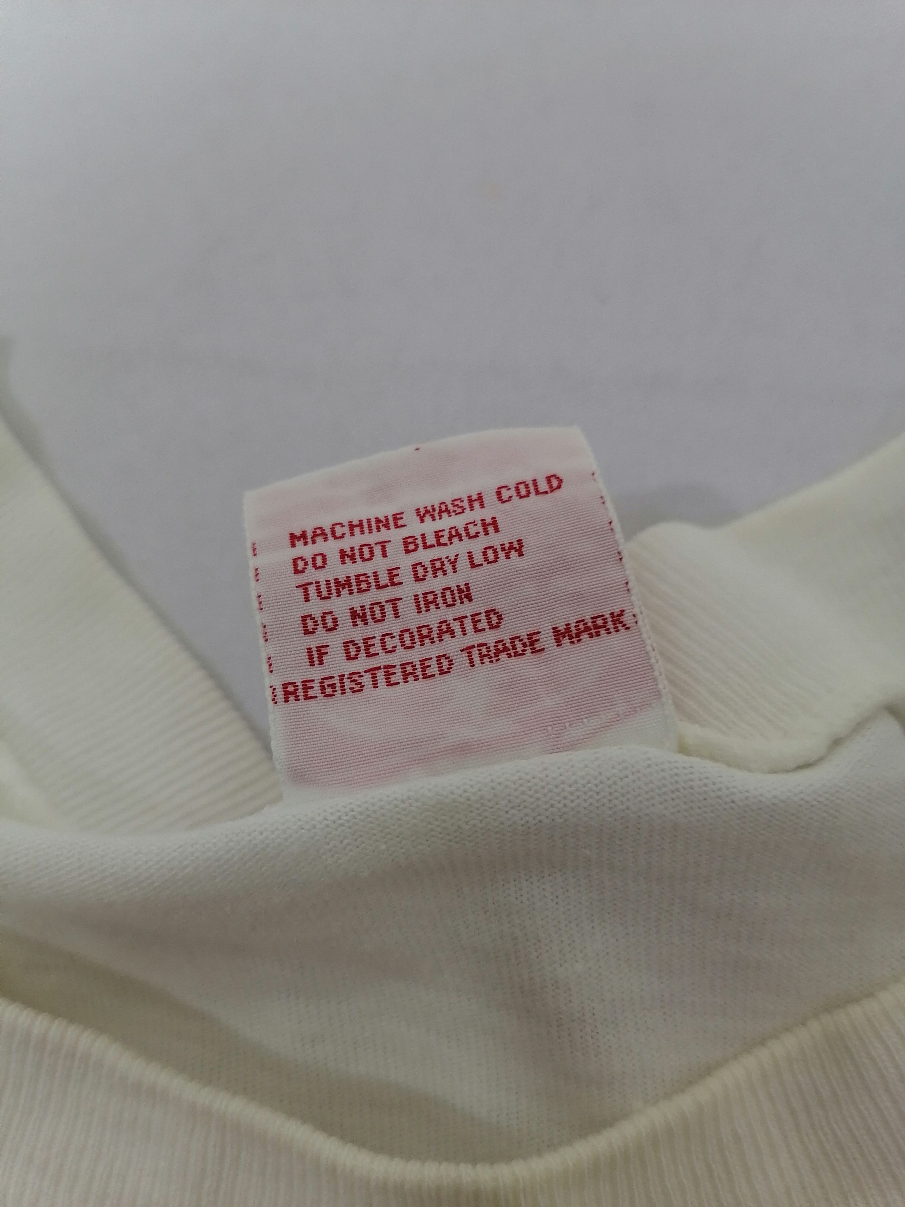 Vintage Singapore Scribble Words Yankee Tee Size US L / EU 52-54 / 3 - 5 Thumbnail