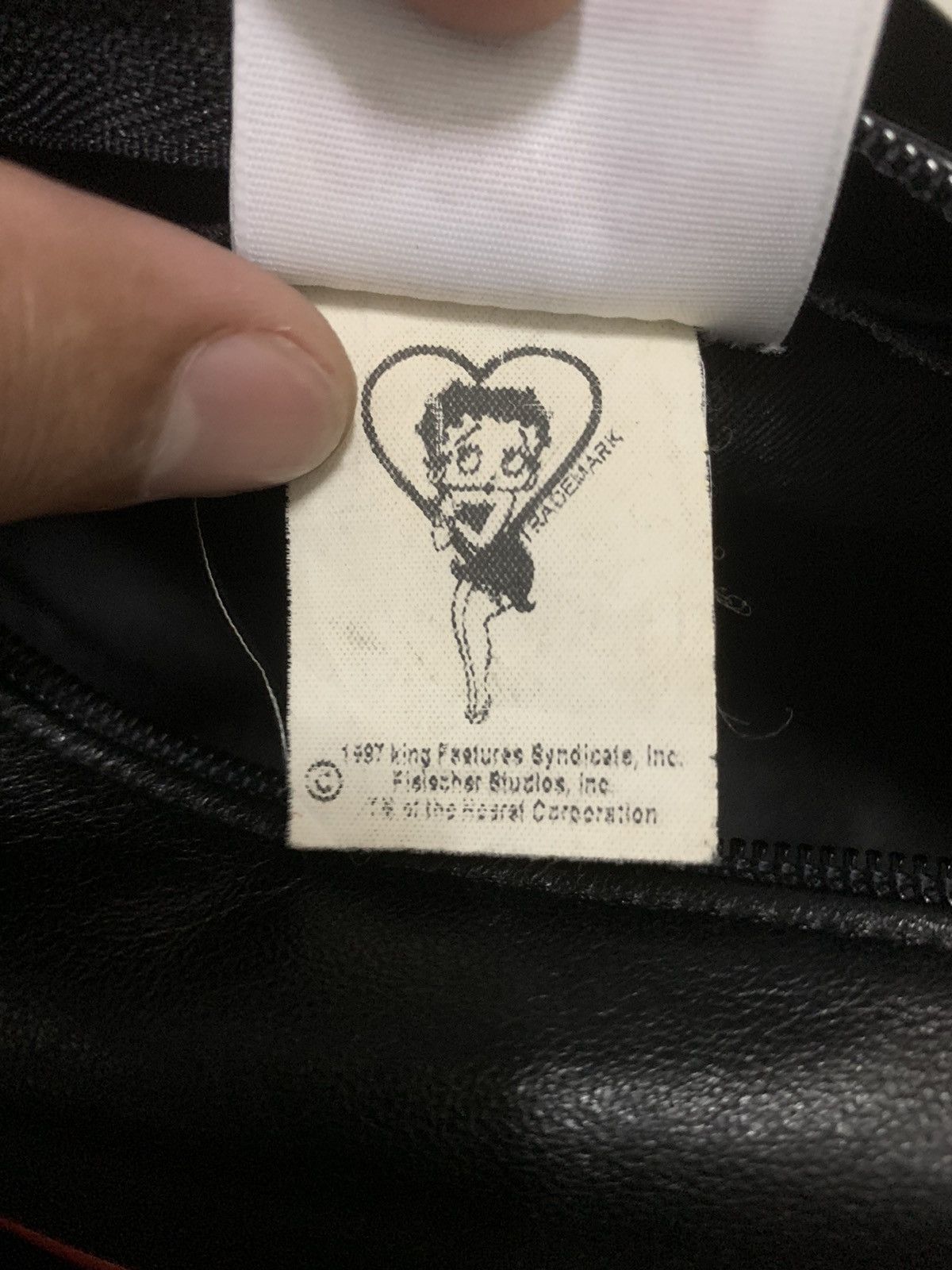 Genuine Leather RARE‼️Vintage BETTY BOOP Leather Waist Bum Bag/Fanny Pack Size ONE SIZE - 9 Thumbnail