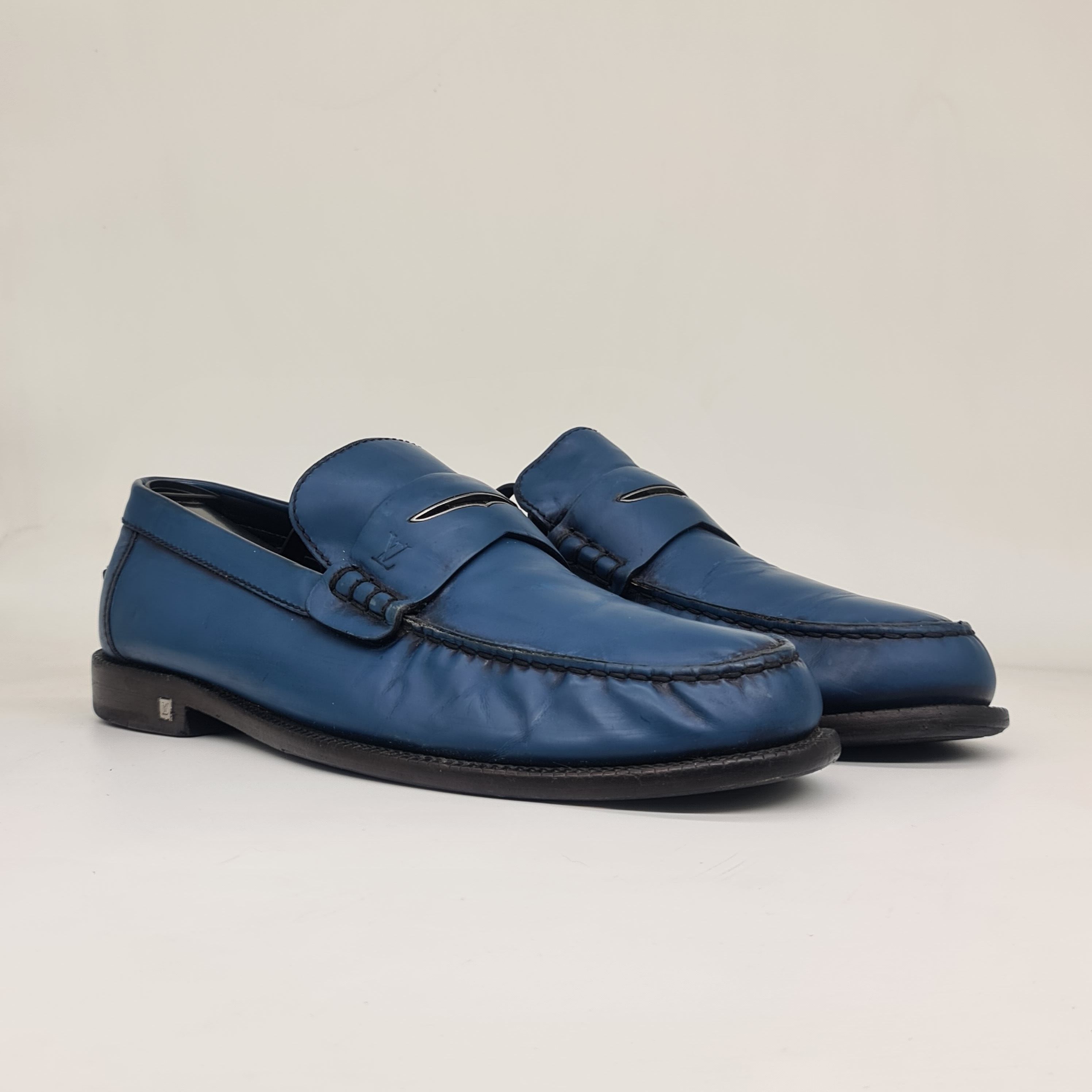 Pre-owned Louis Vuitton - Blue Graduation Loafers In Navy Blue