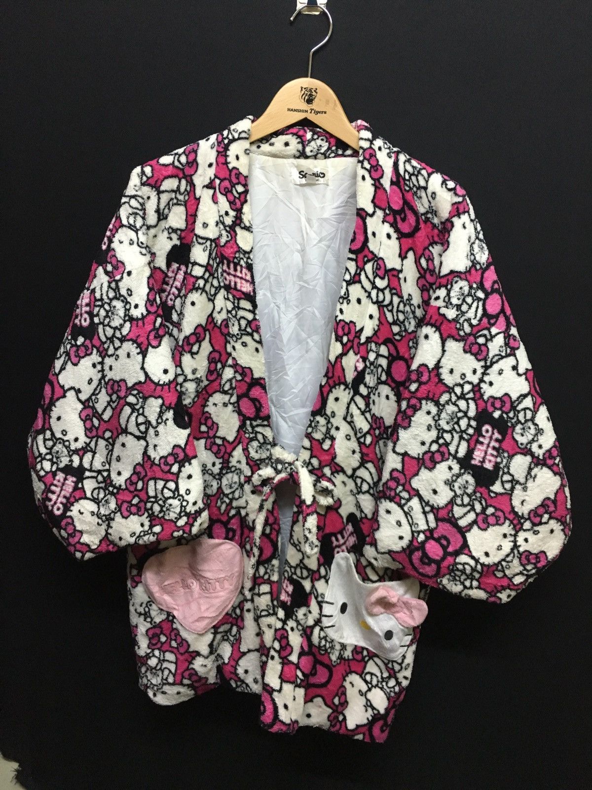 Cartoon Network × Japanese Brand Kimono Hello Kitty Full Print Like Visvim / Kapital Style Size US M / EU 48-50 / 2 - 1 Thumbnail