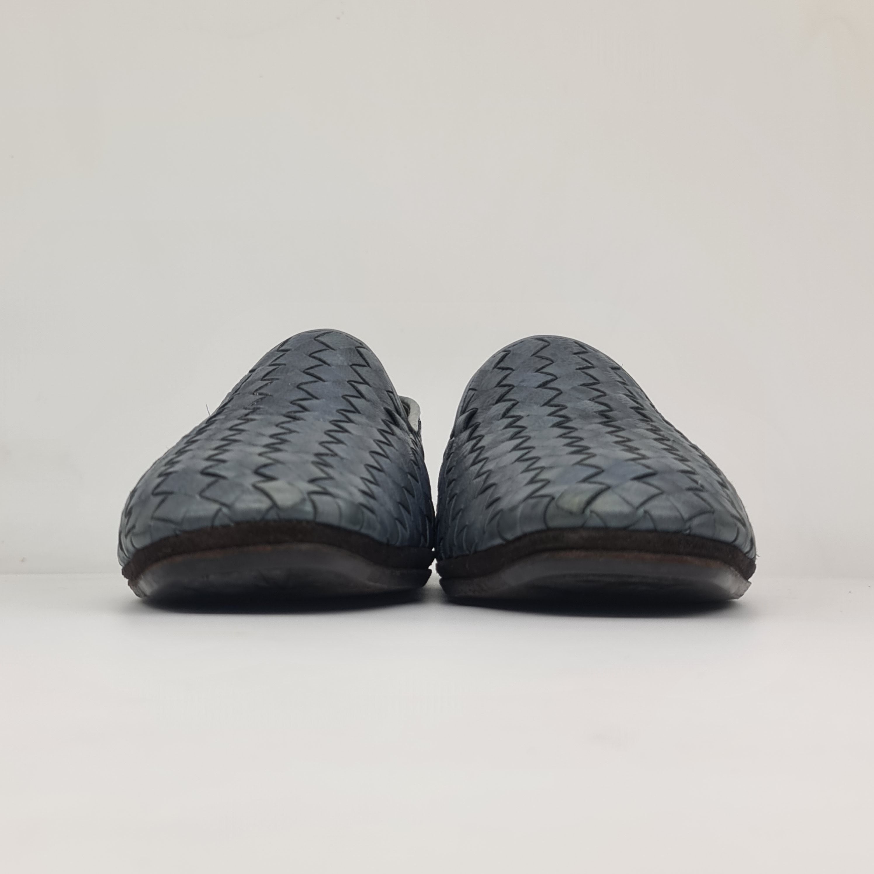 Bottega Veneta Bottega Veneta - Fiandra Intrecciato Leather Slippers Size US 7 / EU 40 - 2 Thumbnail