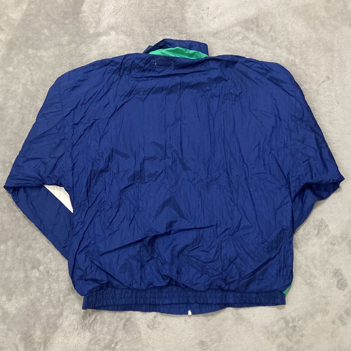 Vintage Vintage 80s Basic Formula Windbreaker Size US M / EU 48-50 / 2 - 3 Thumbnail