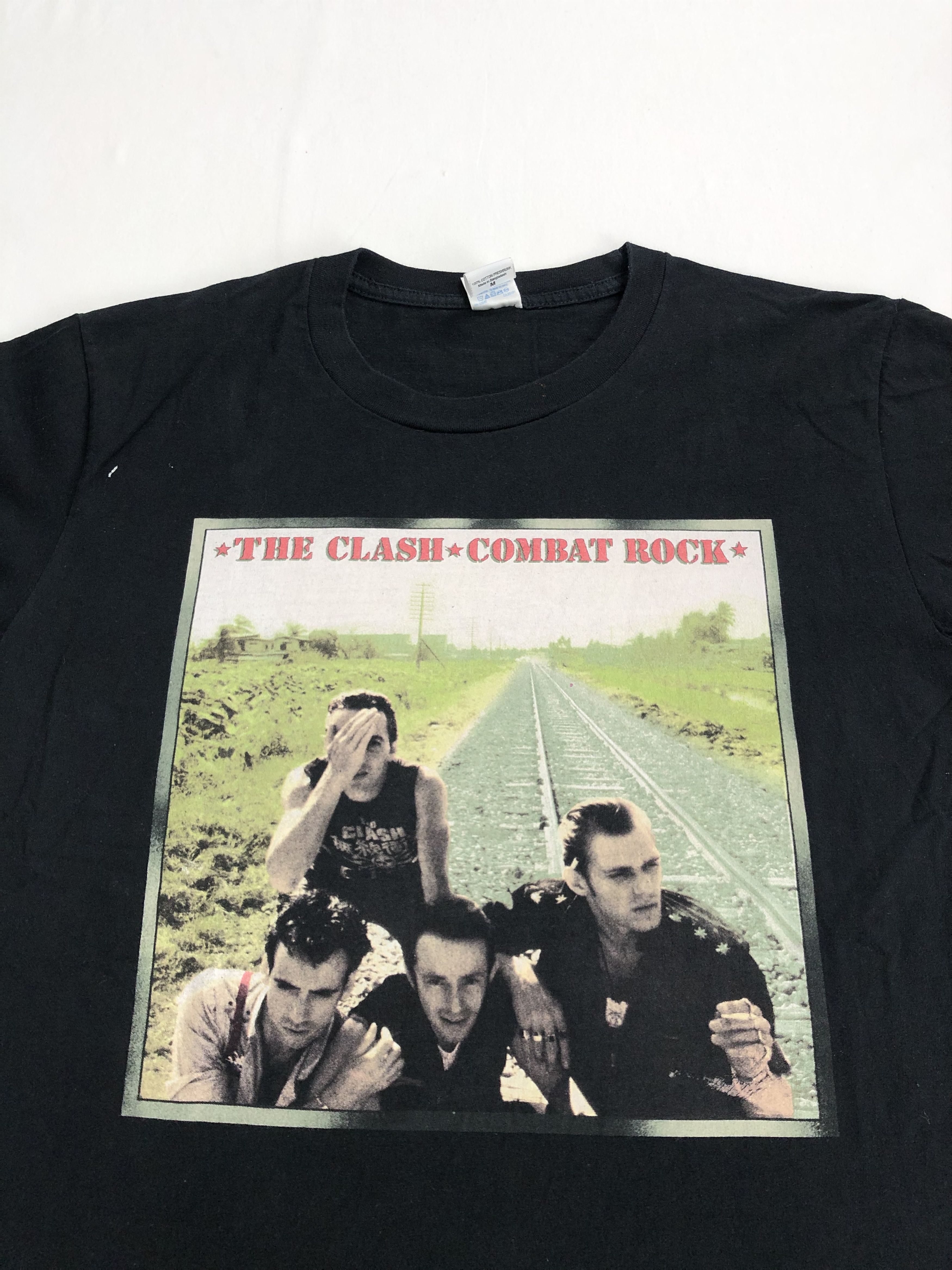 Band Tees Vintage The Clash Combat Rock (Sex Pistols Talking Heads) Size US M / EU 48-50 / 2 - 2 Thumbnail