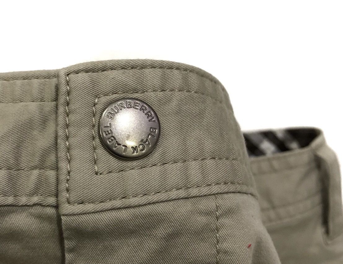 Burberry Authentic Burberry Black Label Cargo Short Pant Size US 32 / EU 48 - 11 Thumbnail