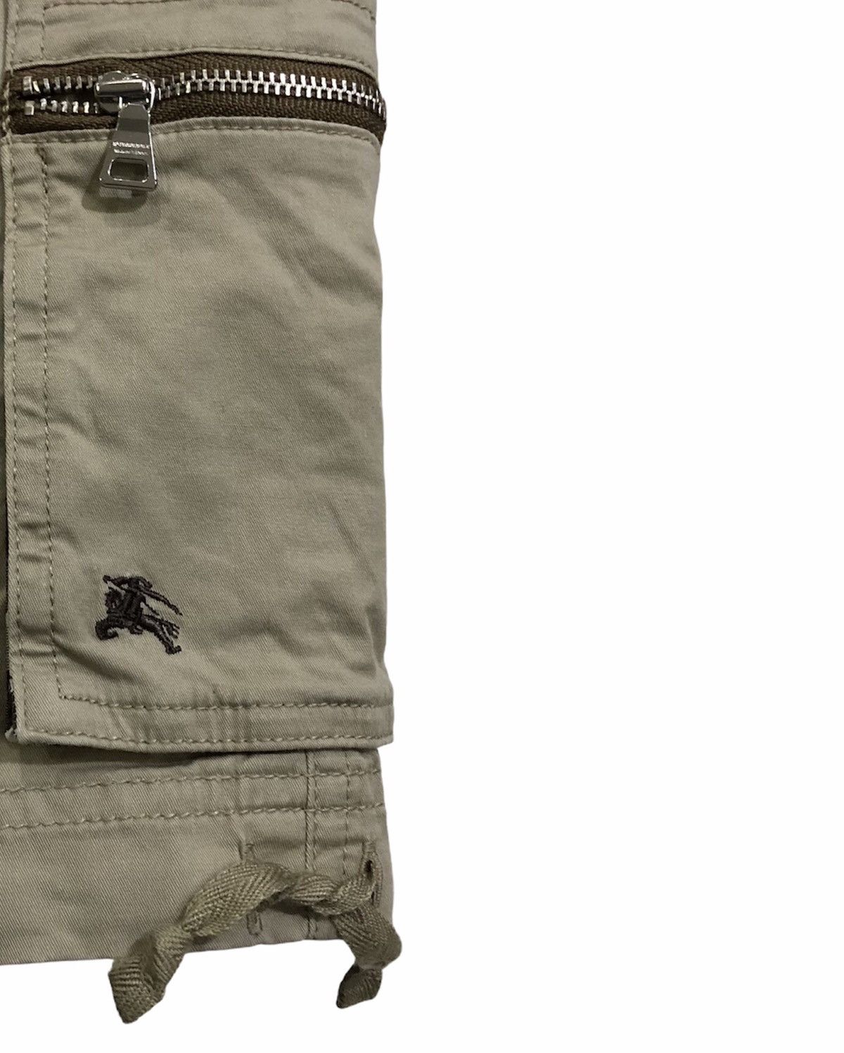 Burberry Authentic Burberry Black Label Cargo Short Pant Size US 32 / EU 48 - 8 Thumbnail