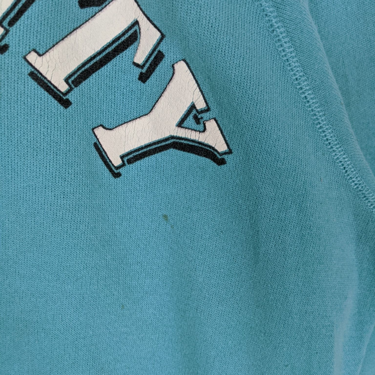 Vintage Vintage 80's UNIVERSITY OF HAWAII Jumper Sweatshirt Size US XL / EU 56 / 4 - 6 Thumbnail