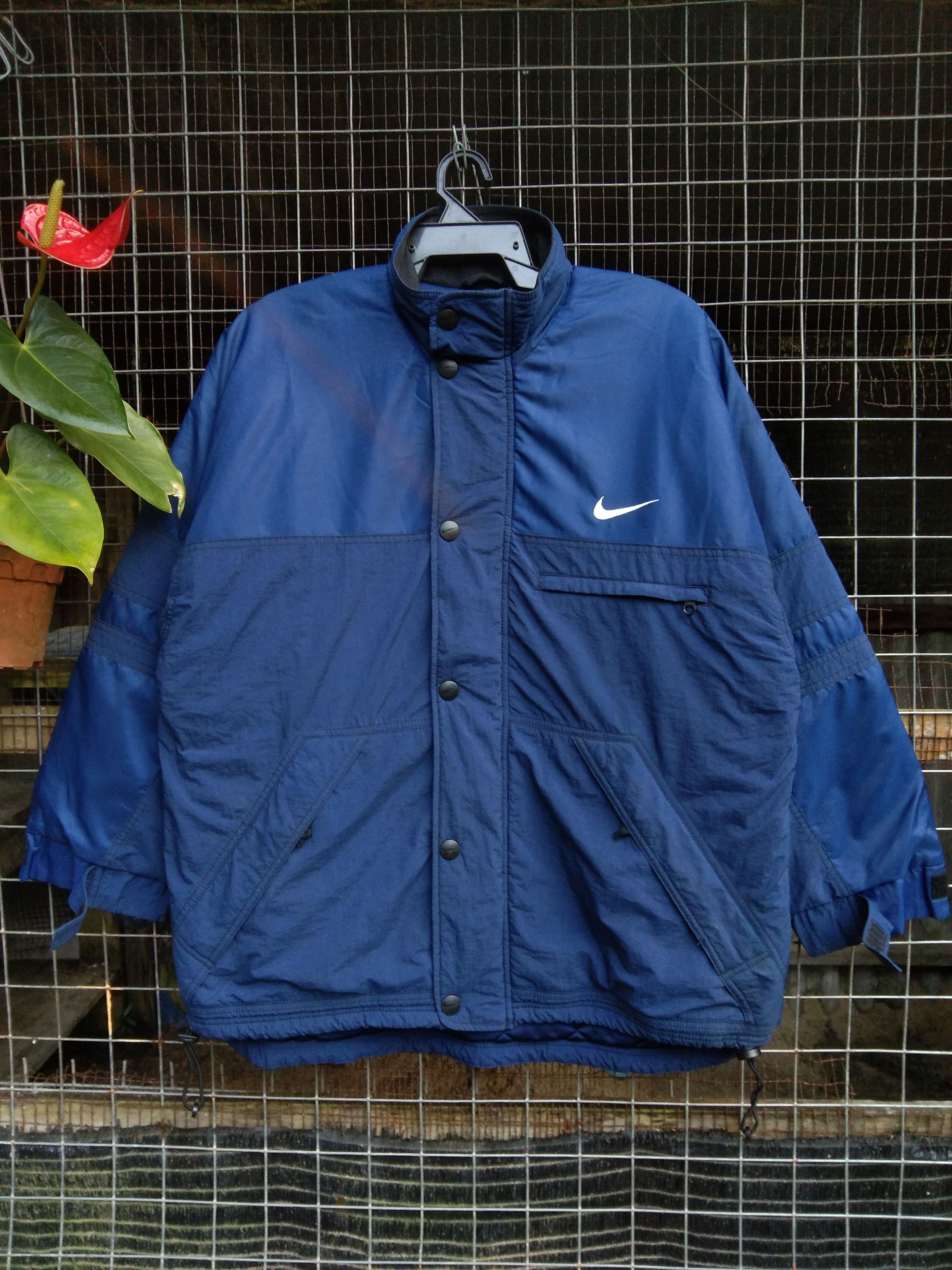 Nike VINTAGE NIKE MEN'S OUTDOORS JACKET Size US L / EU 52-54 / 3 - 4 Thumbnail