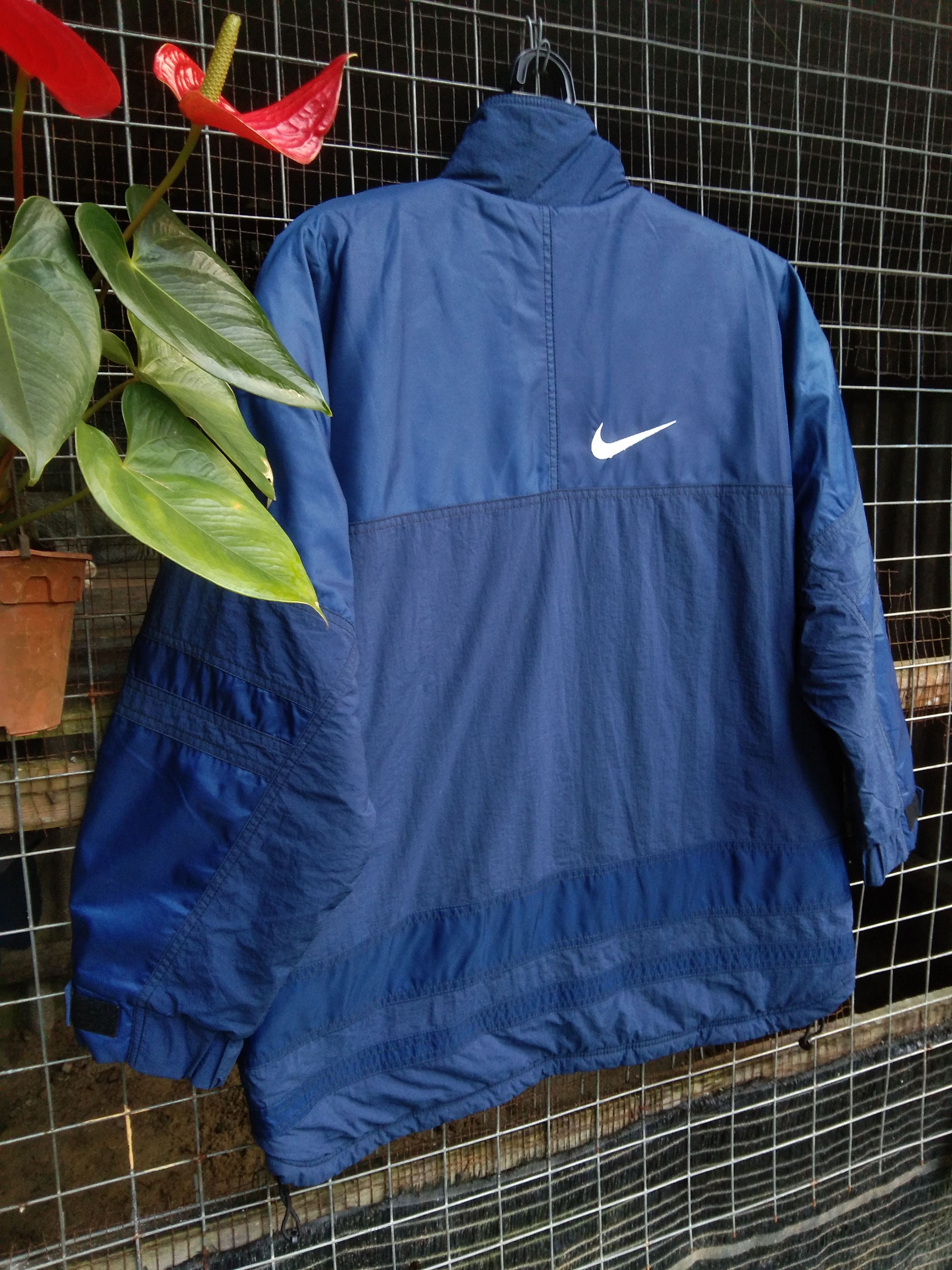 Nike VINTAGE NIKE MEN'S OUTDOORS JACKET Size US L / EU 52-54 / 3 - 6 Thumbnail