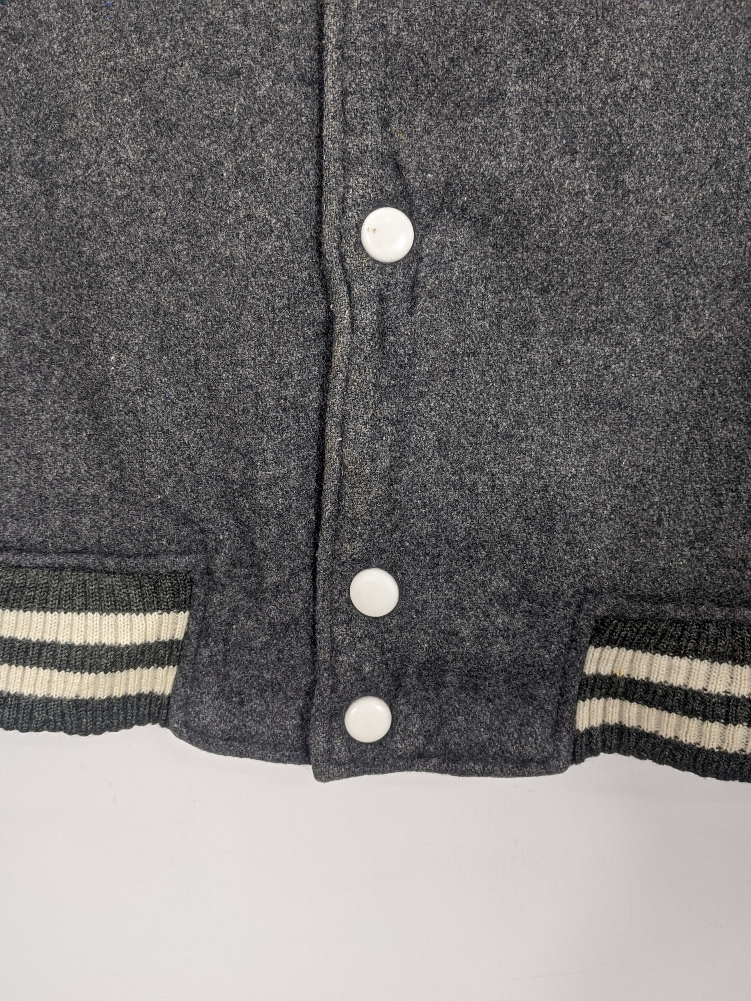 Japanese Brand × Vintage Vintage Varsity Jacket Leather Sleeve Gray Size US L / EU 52-54 / 3 - 7 Thumbnail
