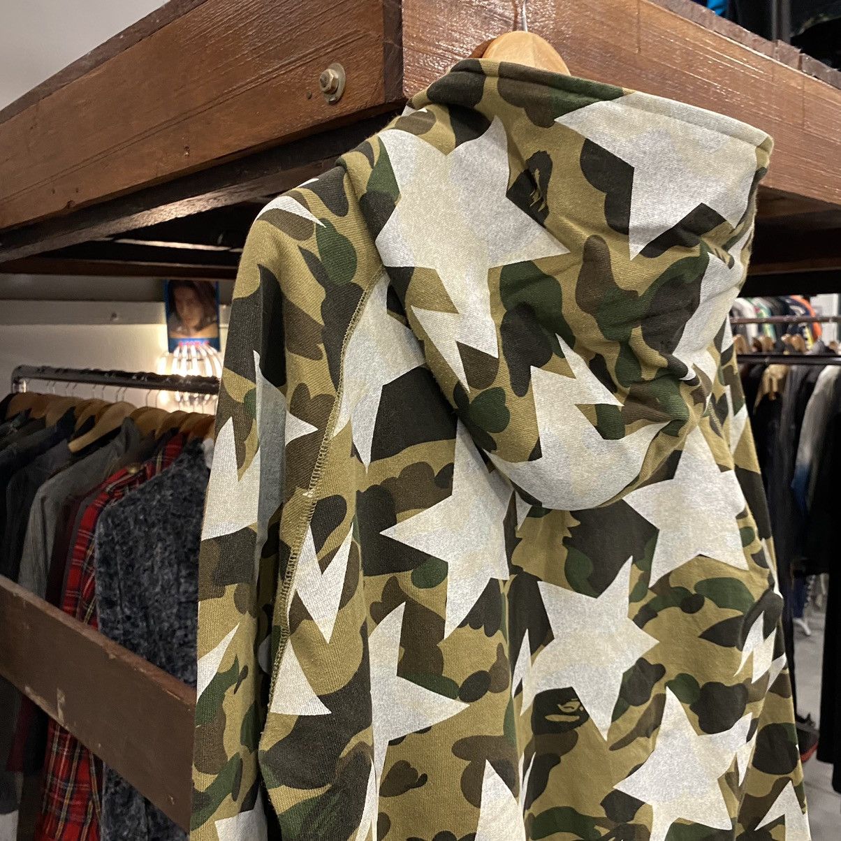 Bape OG Bapesta Camouflage Hoodie Size US M / EU 48-50 / 2 - 17 Thumbnail