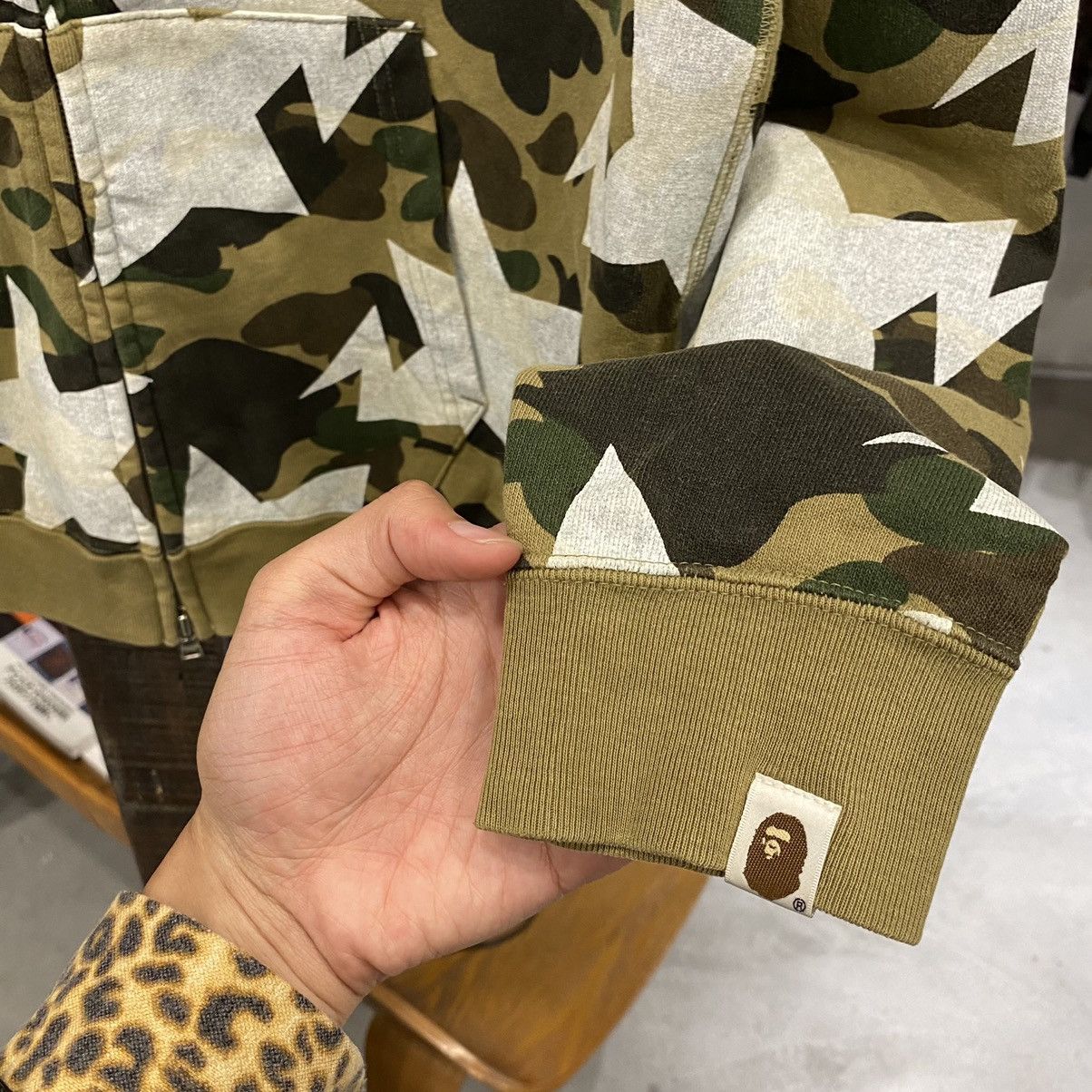 Bape OG Bapesta Camouflage Hoodie Size US M / EU 48-50 / 2 - 11 Thumbnail