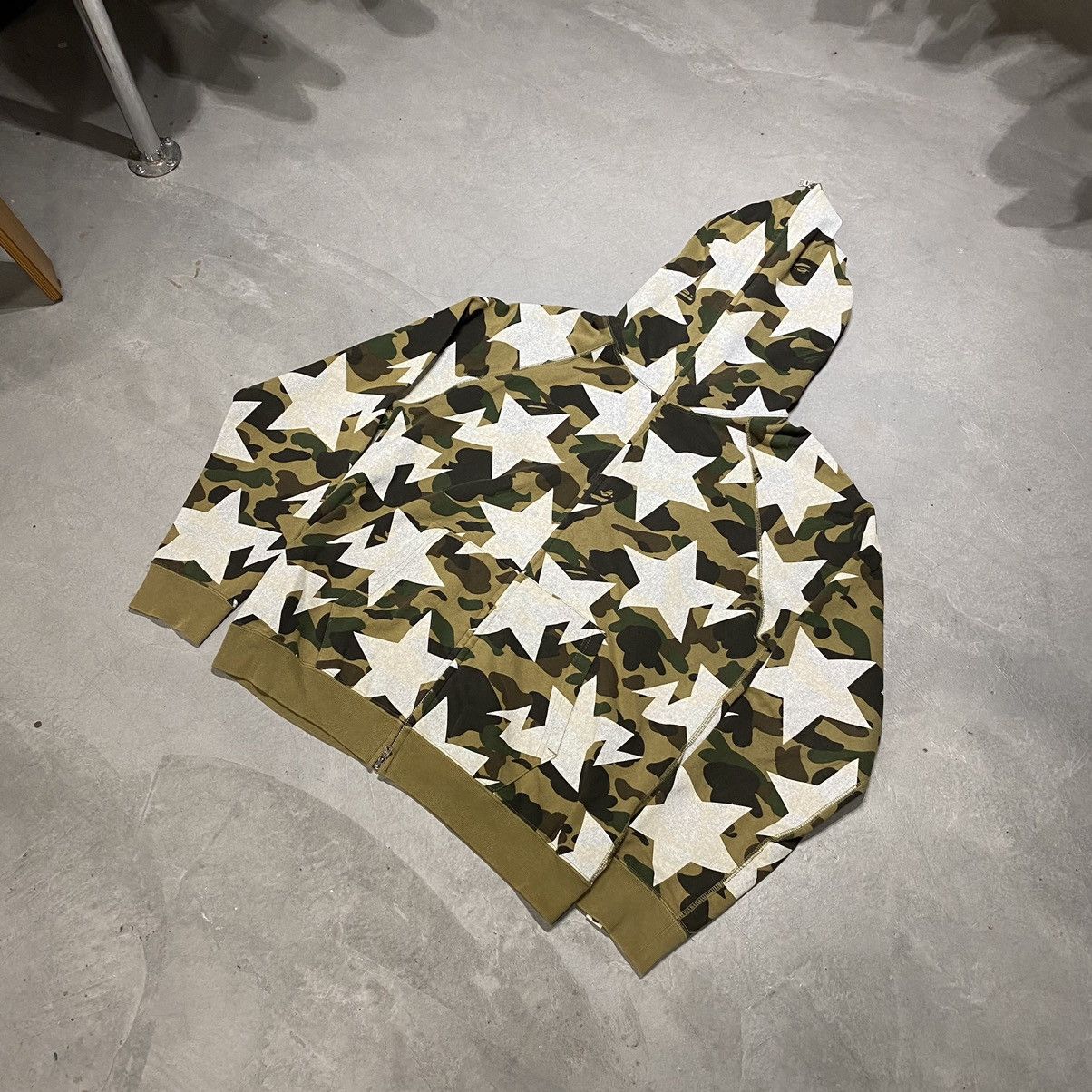 Bape OG Bapesta Camouflage Hoodie Size US M / EU 48-50 / 2 - 20 Thumbnail