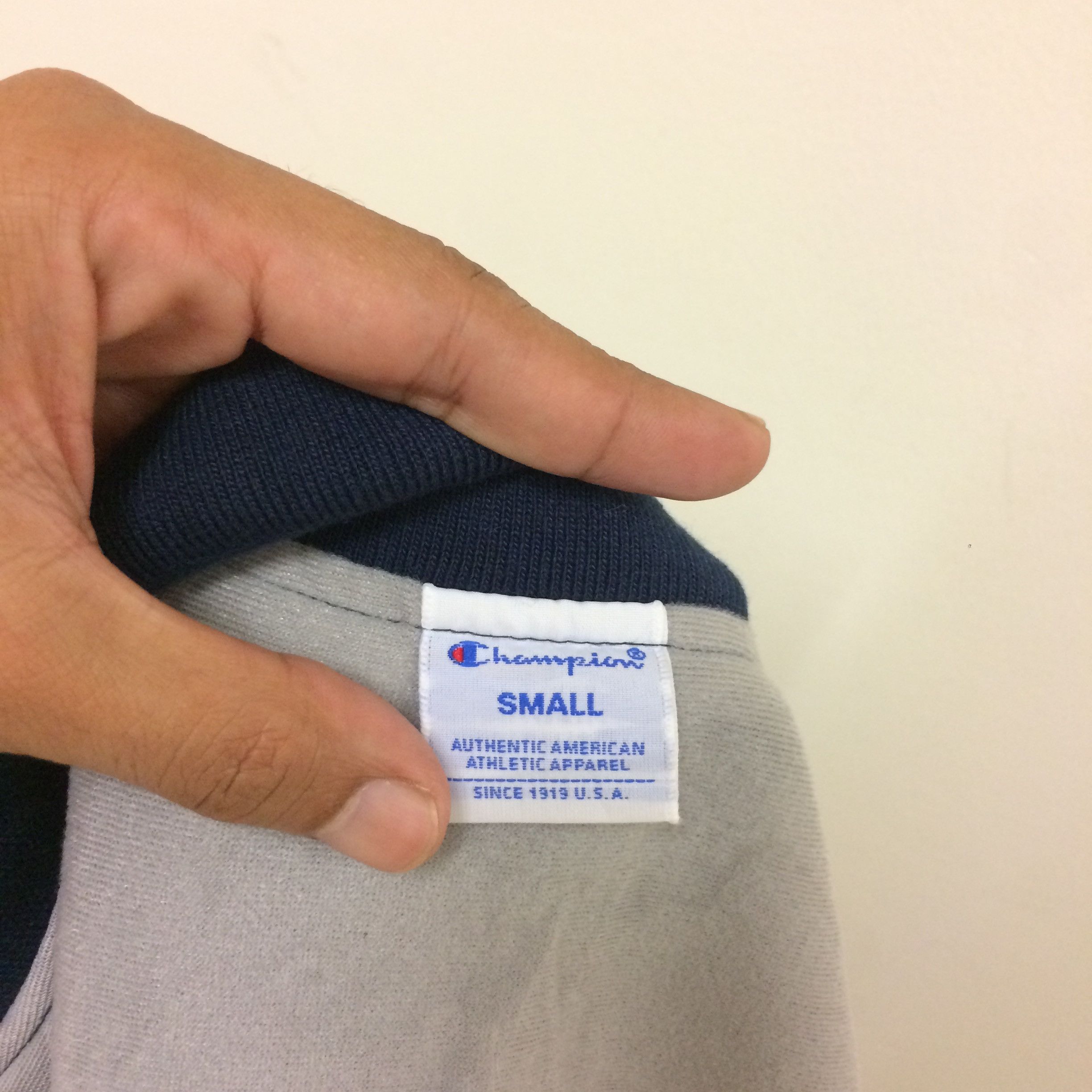 Champion × Vintage Vintage Champion Navy Blue Bomber Jacket Size S Size US S / EU 44-46 / 1 - 11 Thumbnail