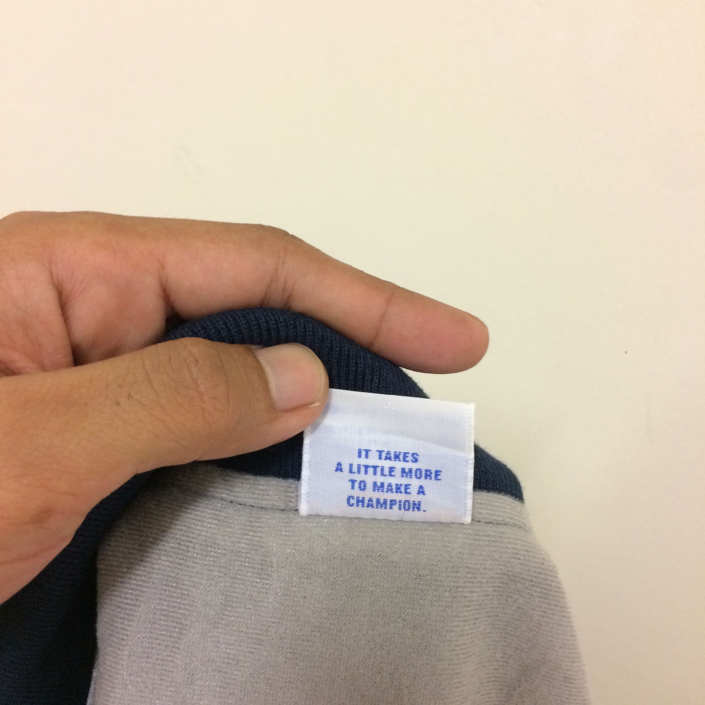 Champion × Vintage Vintage Champion Navy Blue Bomber Jacket Size S Size US S / EU 44-46 / 1 - 12 Thumbnail