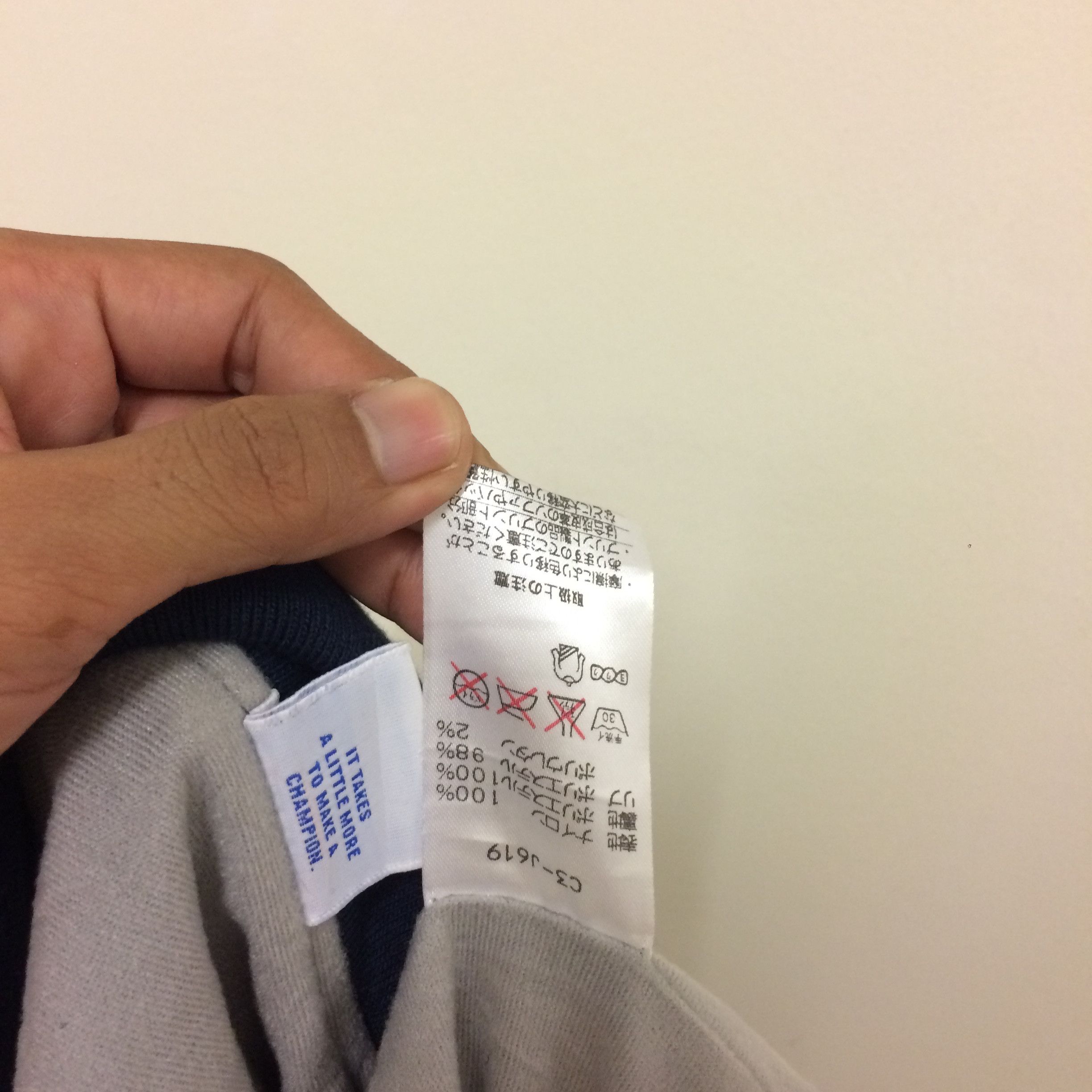 Champion × Vintage Vintage Champion Navy Blue Bomber Jacket Size S Size US S / EU 44-46 / 1 - 14 Thumbnail