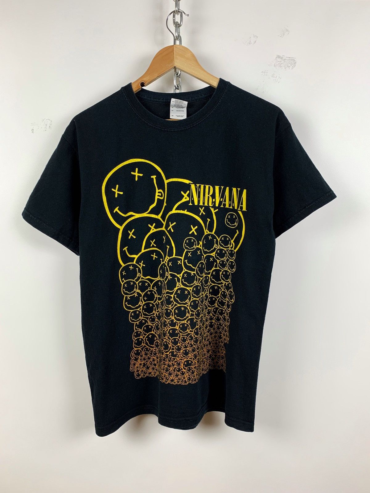 Band Tees Vintage Nirvana Multilogo Smile Band T-Shirt Size US M / EU 48-50 / 2 - 1 Thumbnail