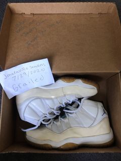 Jordan 11 hotsell columbia 2001