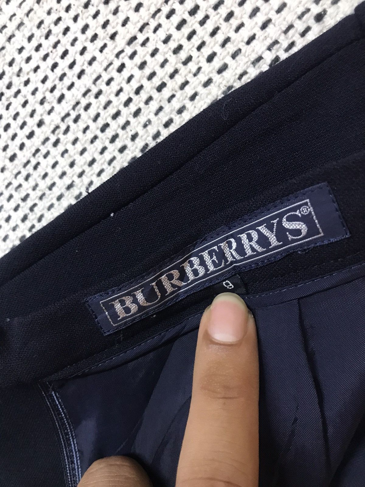 Burberry ‼️VTG BURBERRY MAXI SKIRT ‼️ Size 27" / US 4 / IT 40 - 2 Thumbnail