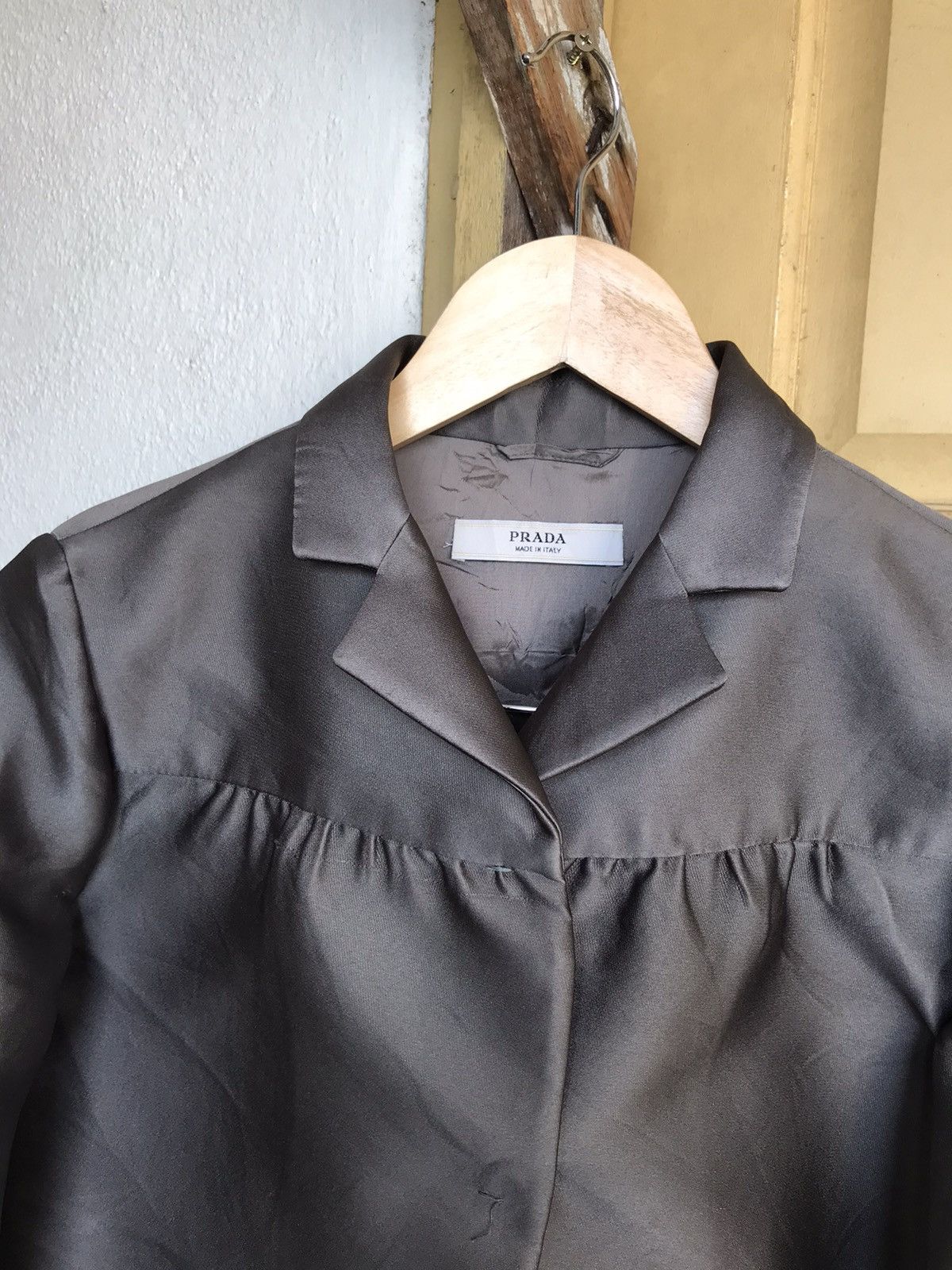 Prada Vintage Prada Poncho Blazer Crop Top Grey Size XS / US 0-2 / IT 36-38 - 5 Thumbnail