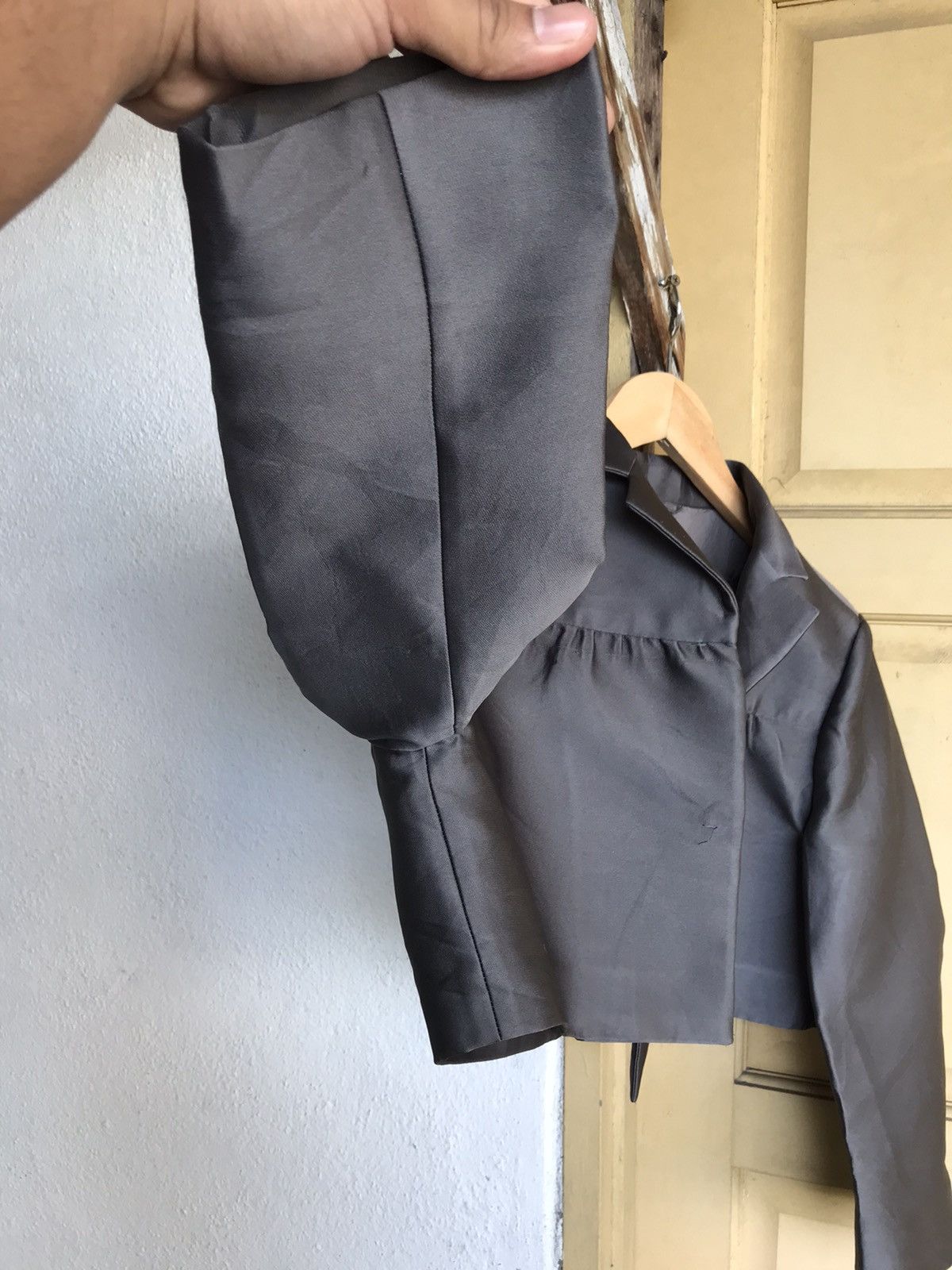 Prada Vintage Prada Poncho Blazer Crop Top Grey Size XS / US 0-2 / IT 36-38 - 16 Thumbnail
