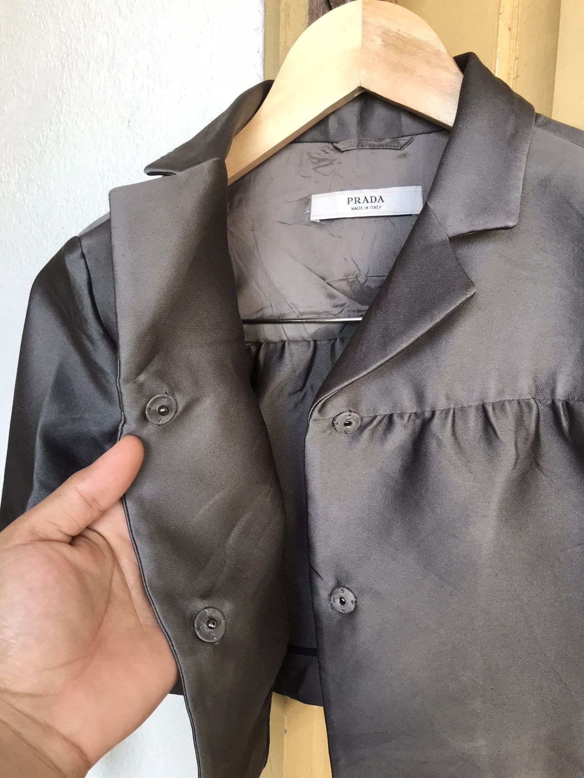 Prada Vintage Prada Poncho Blazer Crop Top Grey Size XS / US 0-2 / IT 36-38 - 13 Thumbnail