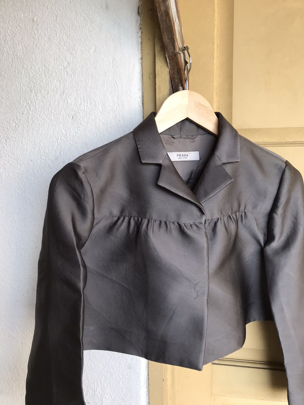 Prada Vintage Prada Poncho Blazer Crop Top Grey Size XS / US 0-2 / IT 36-38 - 4 Thumbnail
