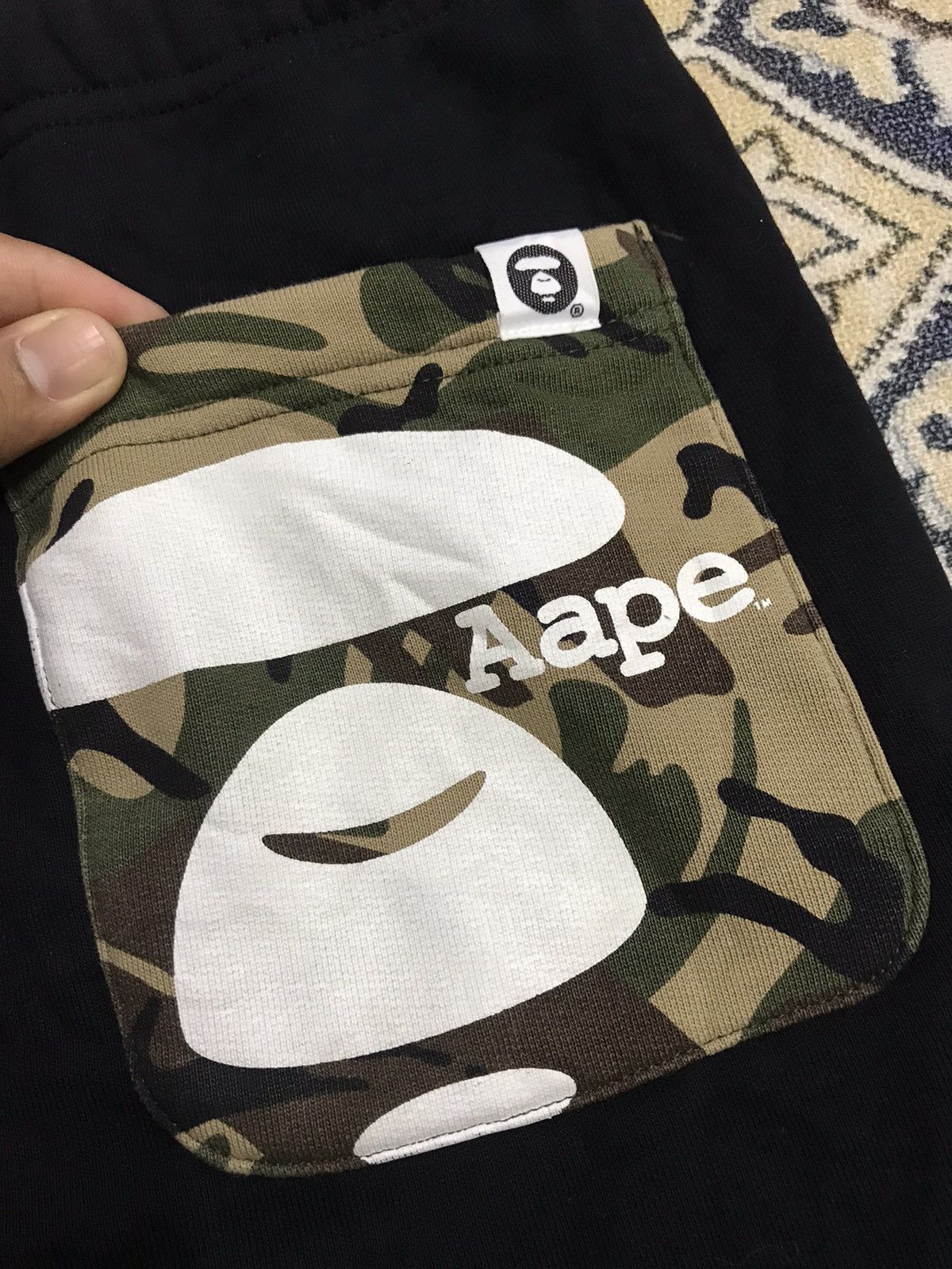 Aape Aape by A Bathing Ape Camo Sweat Shorts Size US 30 / EU 46 - 5 Thumbnail