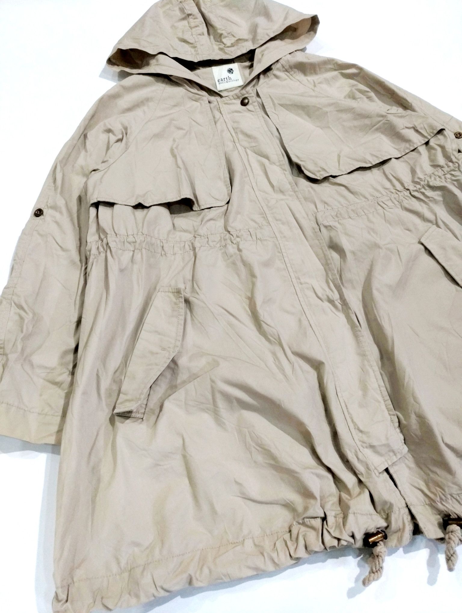 Designer × Japanese Brand RARE! EARTH MUSIC & ECOLOGY BEIGE HOODIE PARKA Size US M / EU 48-50 / 2 - 5 Thumbnail