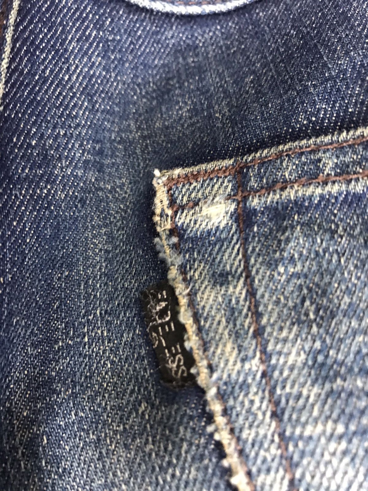 American Rag Made In Japan Fadeless X American Rag Cie Slim Fits Jeans Size US 32 / EU 48 - 9 Thumbnail