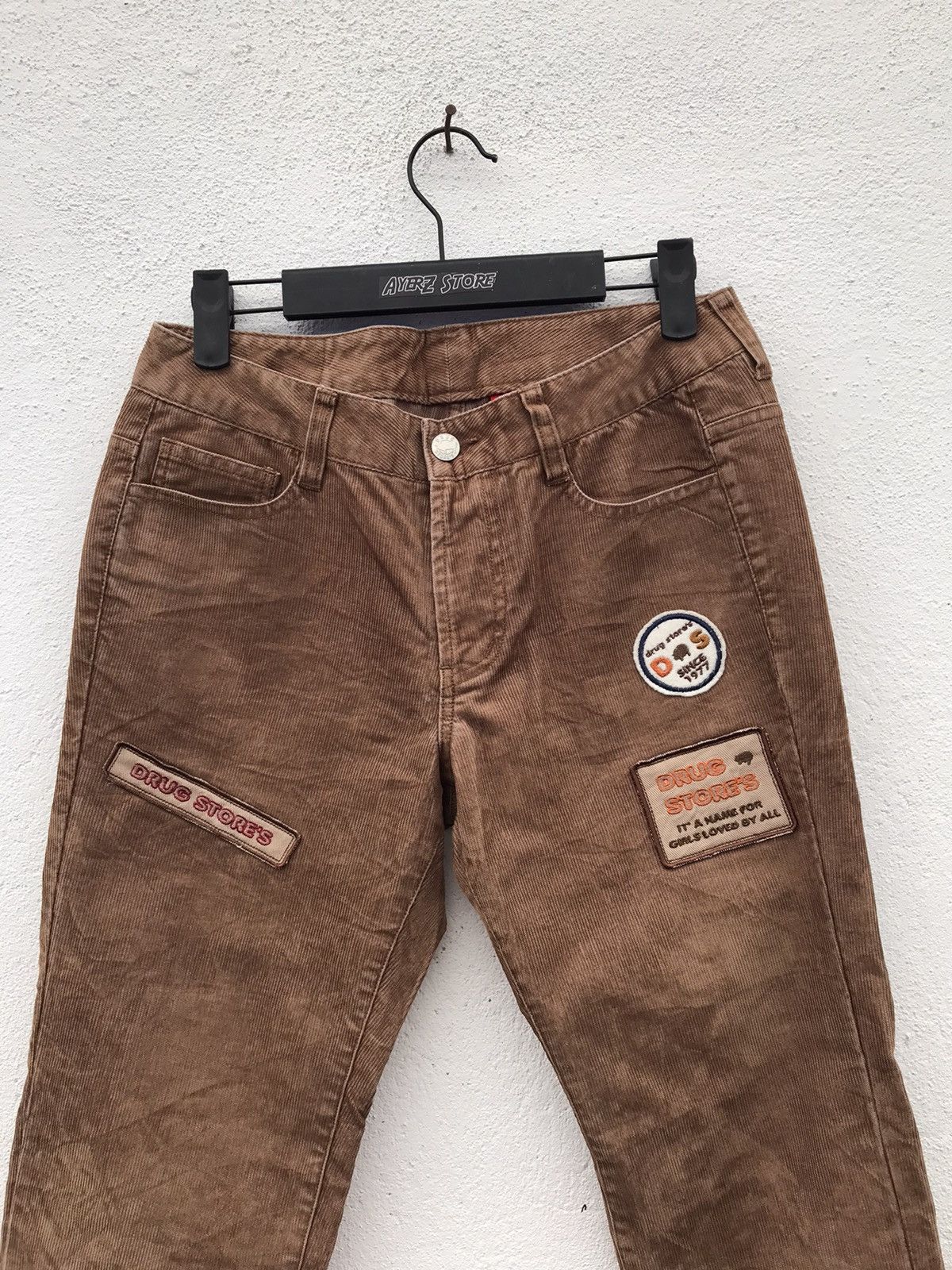 Japanese Brand Drug Store’s Corduroy Jeans Size US 28 / EU 44 - 2 Thumbnail