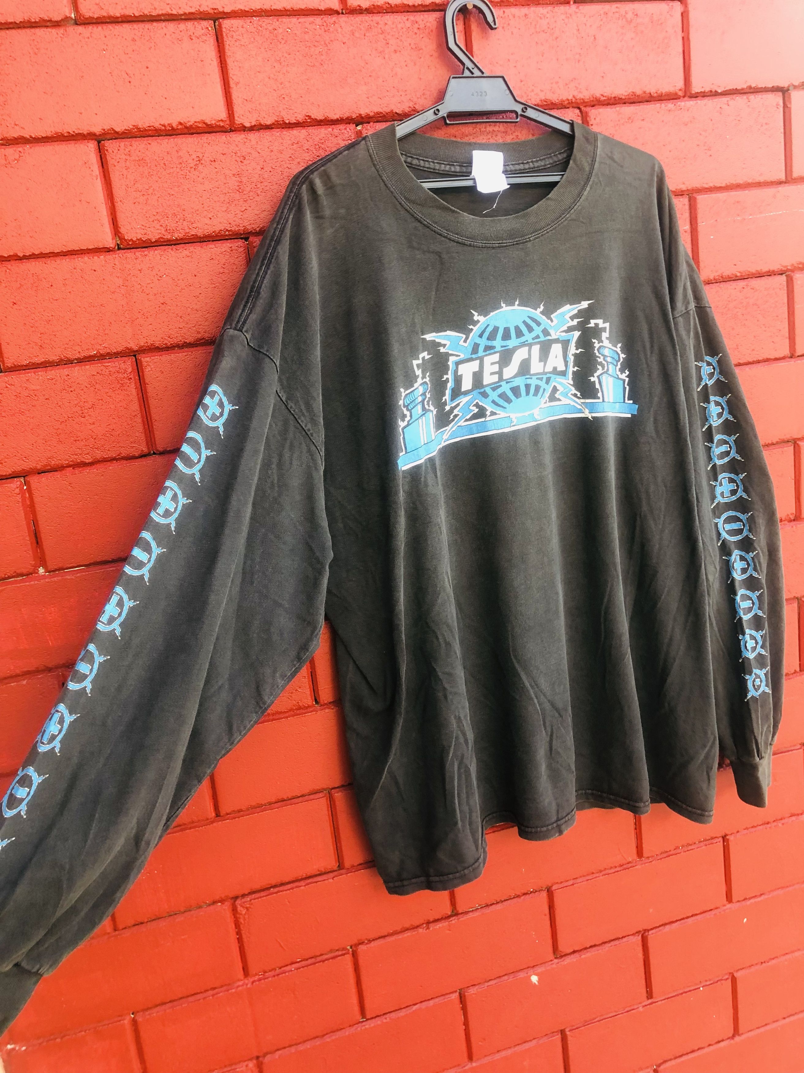 Band Tees Vintage Tesla Replugged Band Music Long Sleeve Shirt Size US XL / EU 56 / 4 - 3 Thumbnail